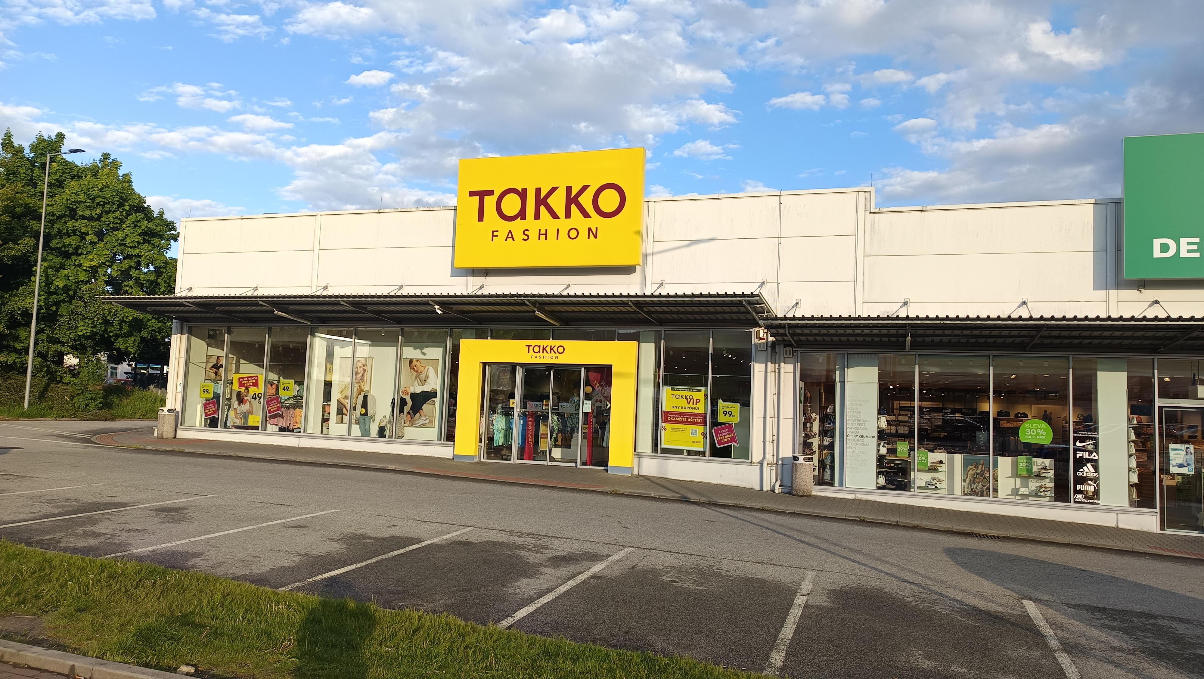 TAKKO FASHION foto 2