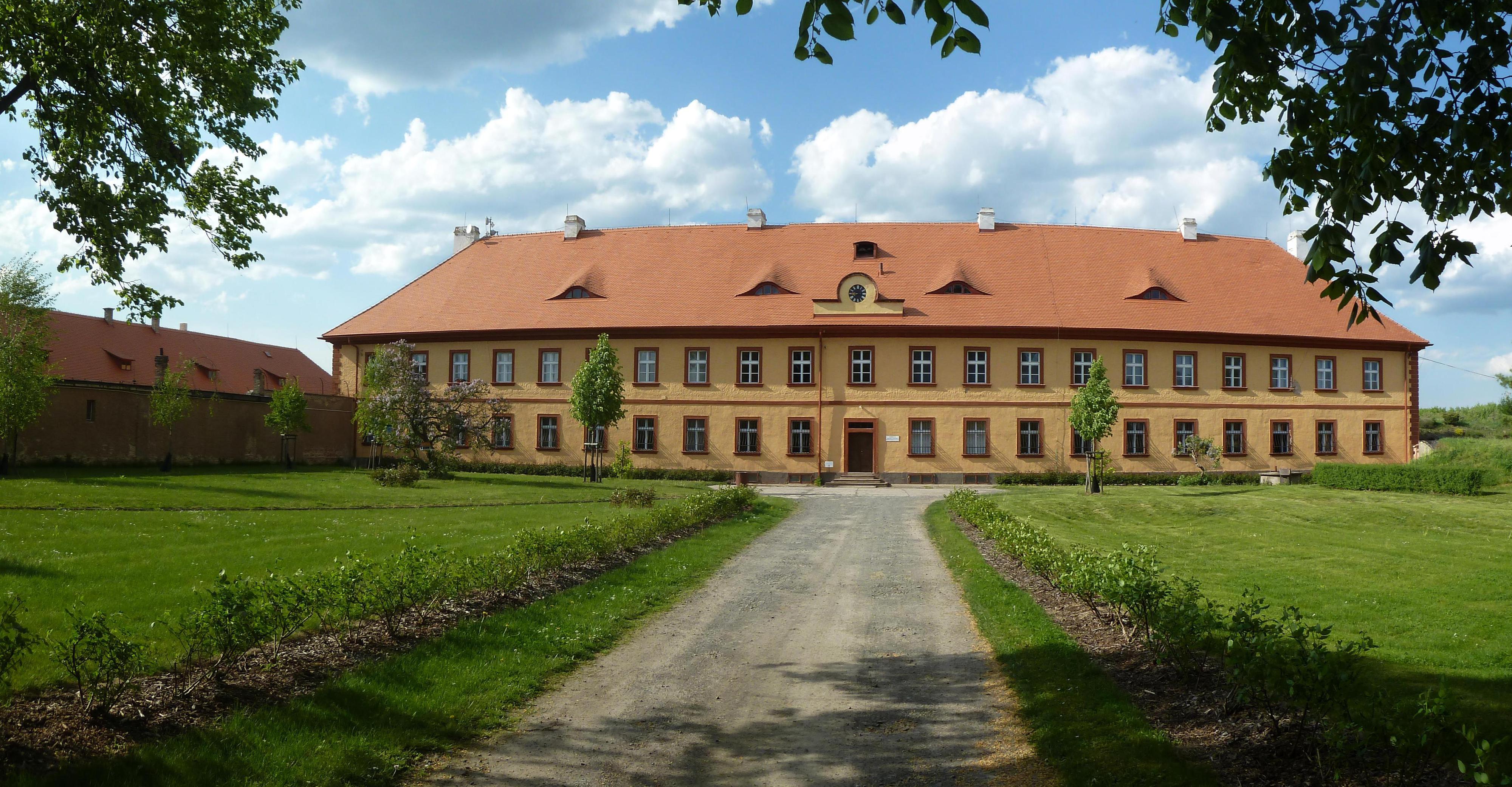 Knihovna Památníku Terezín foto 4