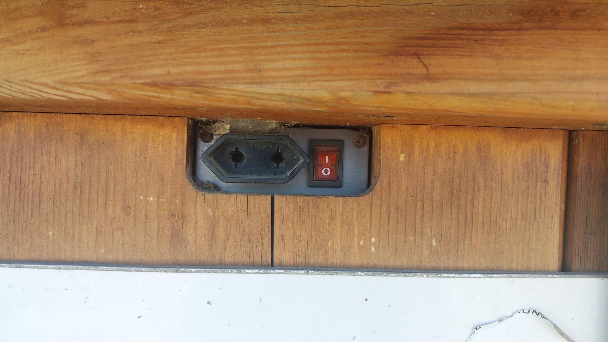 Nabíjecí zásuvka Lukavice foto 2