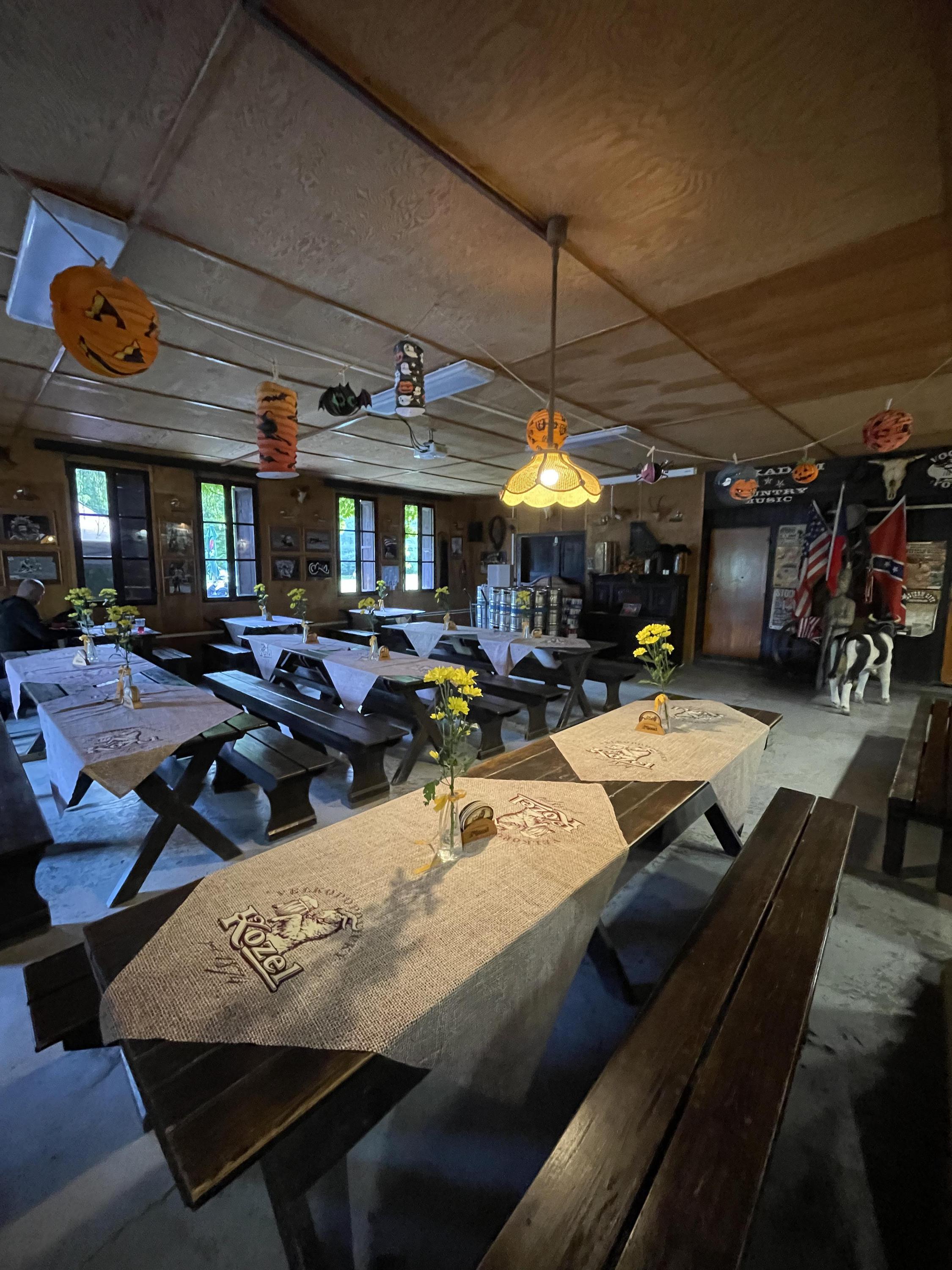 Restaurace kempu Western Vochtánka foto 2
