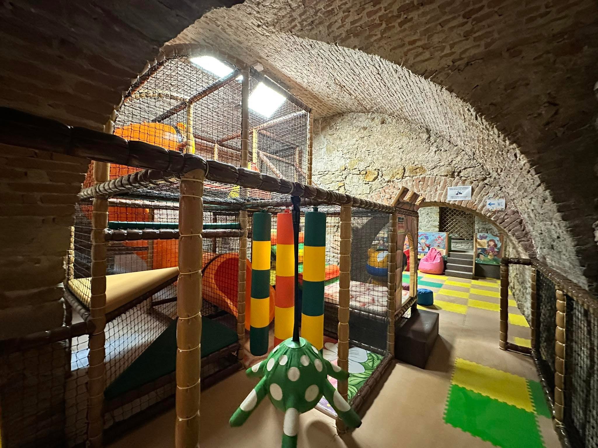 Dětský svět a kavárna Ela