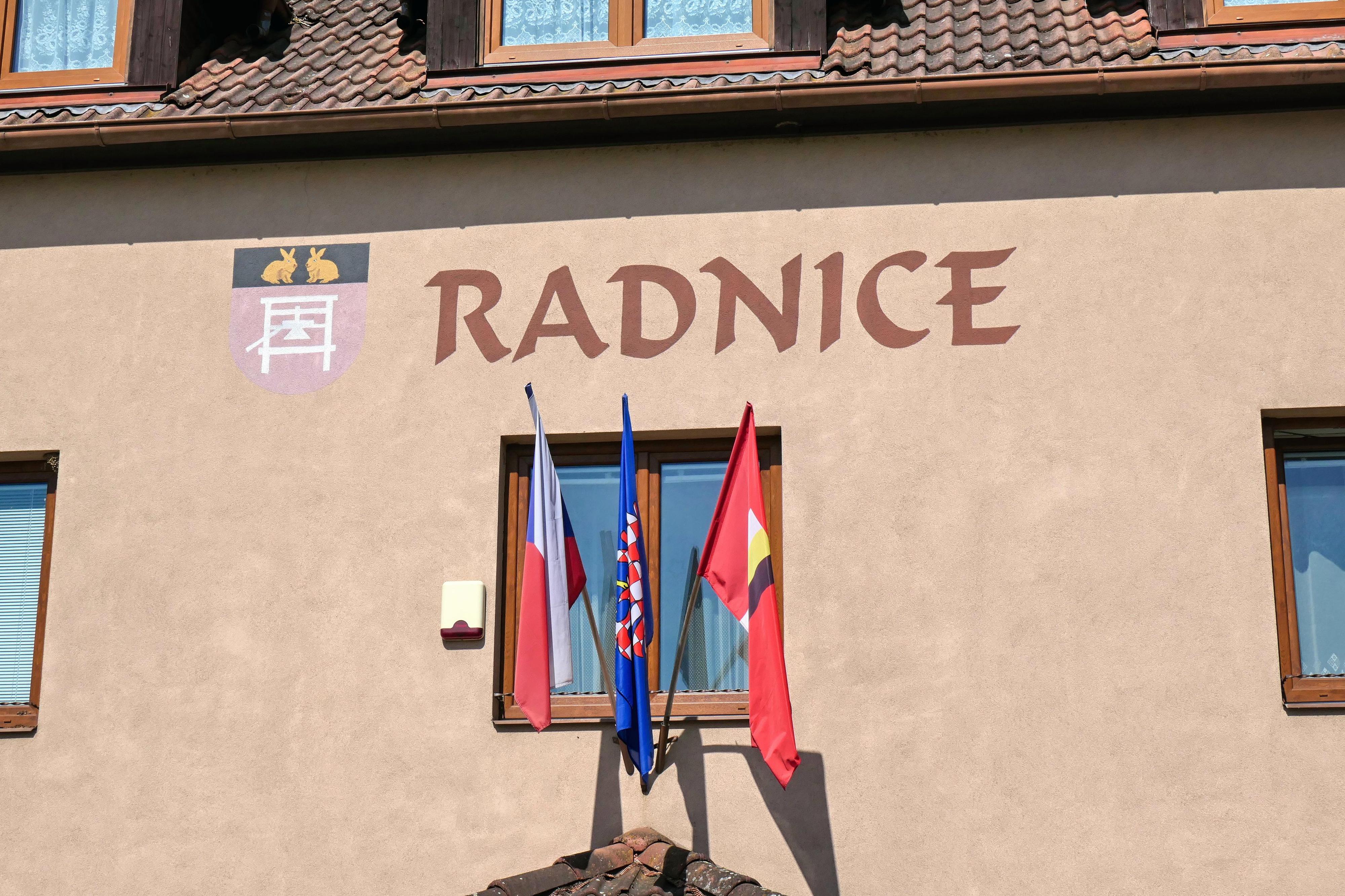 Kralice nad Oslavou - obecní úřad foto 4