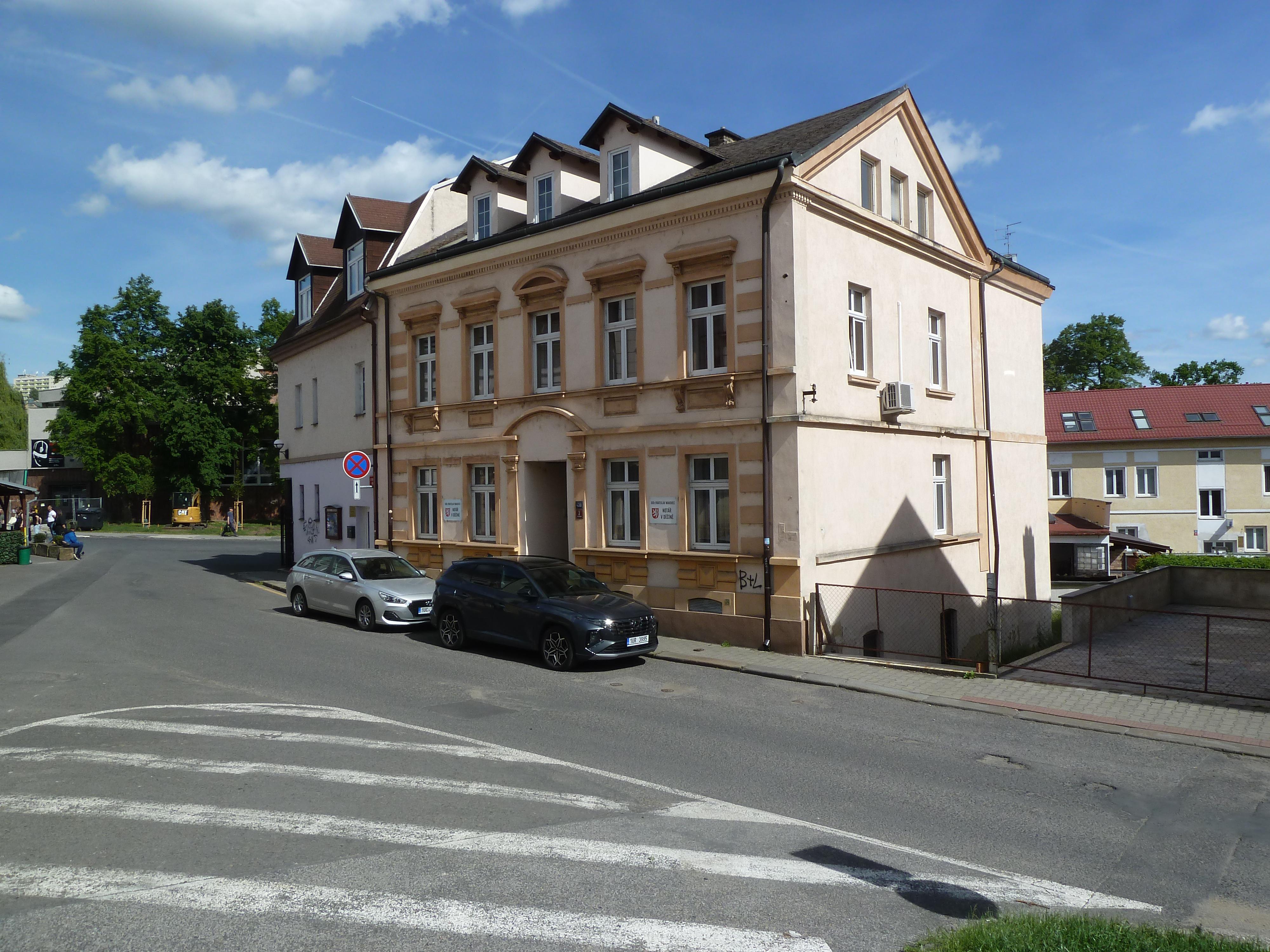 JUDr. Vratislav Makovec - notář Děčín foto 2