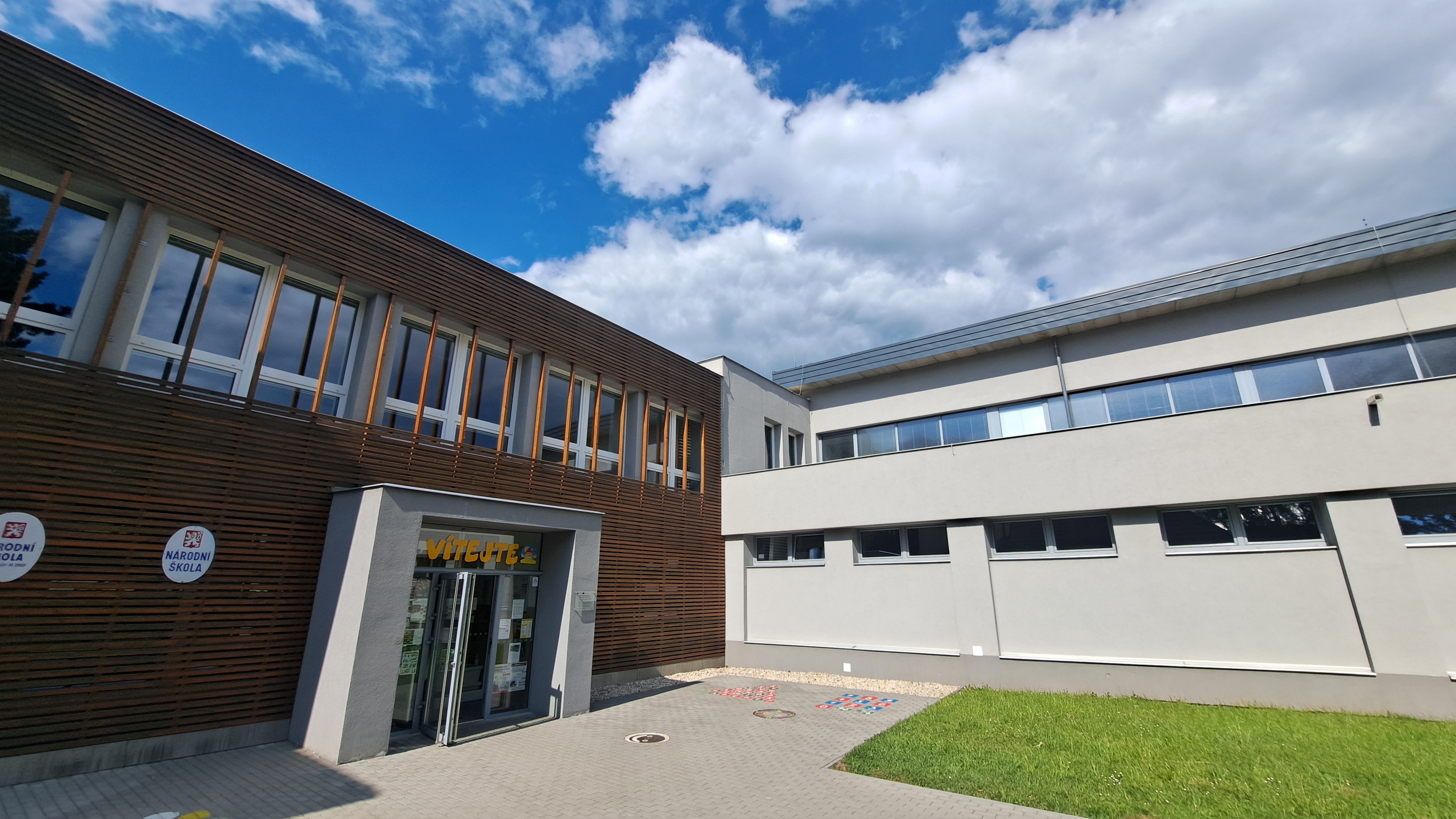 Jubilejní základní škola prezidenta Masaryka a Mateřská škola Trojanovice, okres Nový Jičín foto 3