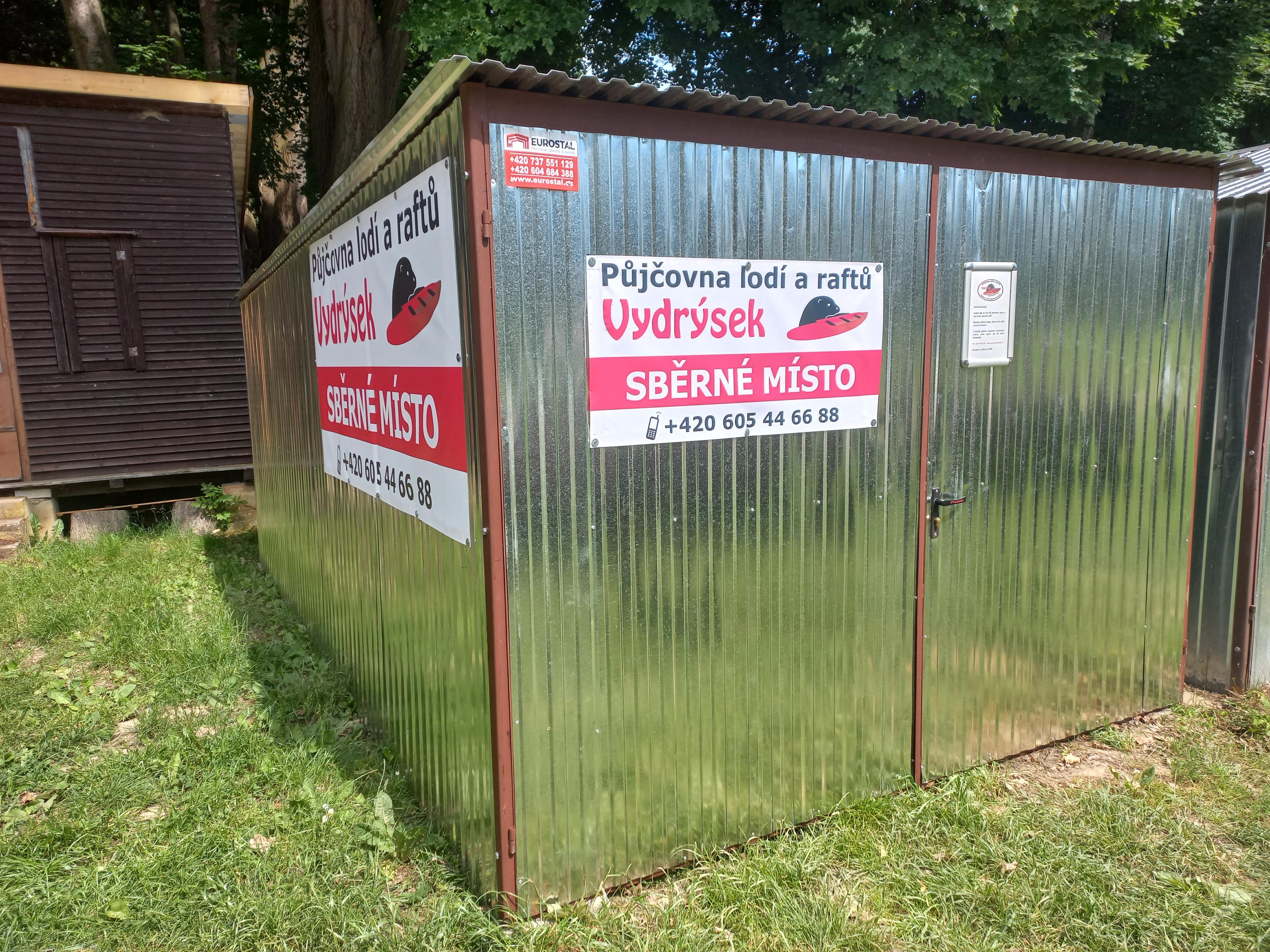 Půjčovna lodí a raftů Vydrýsek foto 2