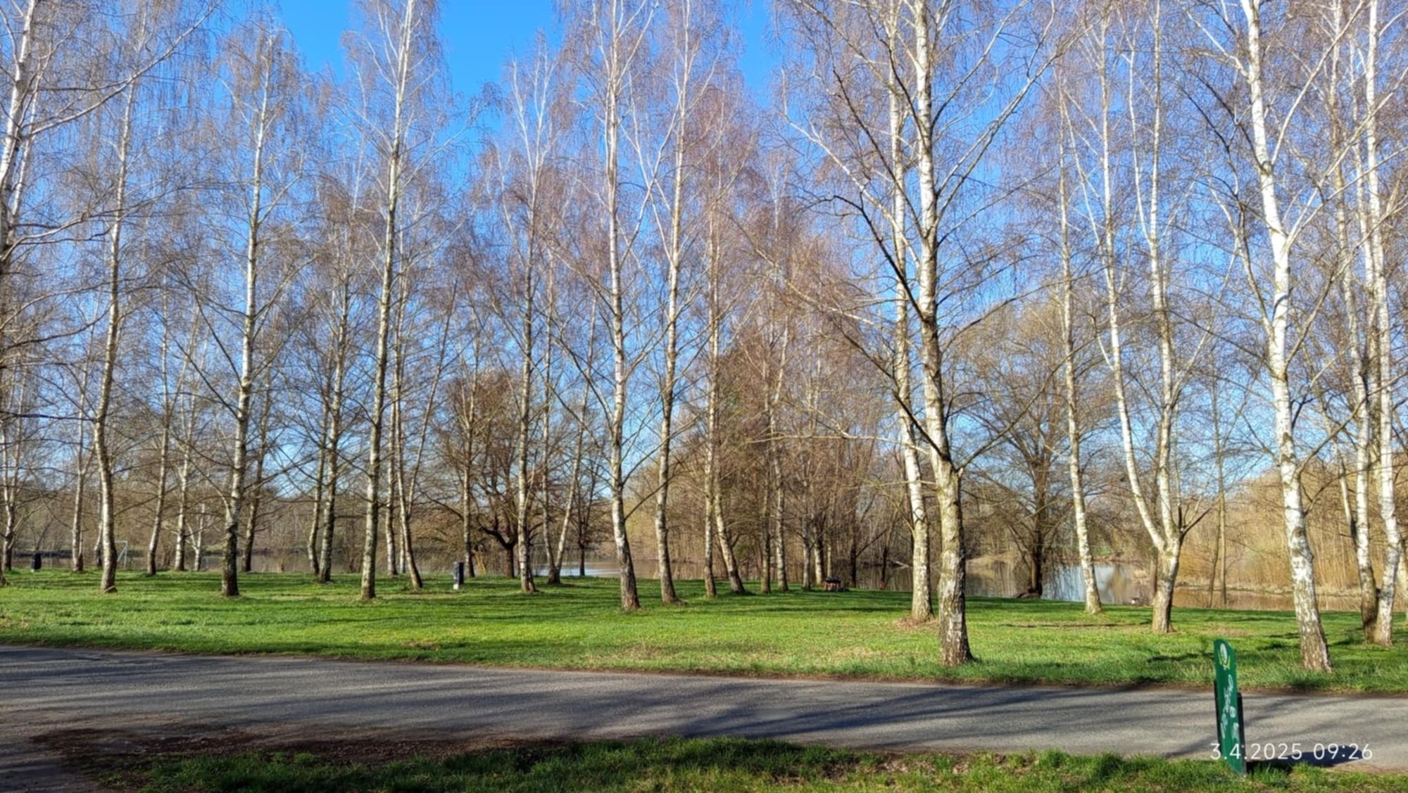 Kemp u Písečáku - stání pro karavany foto 4