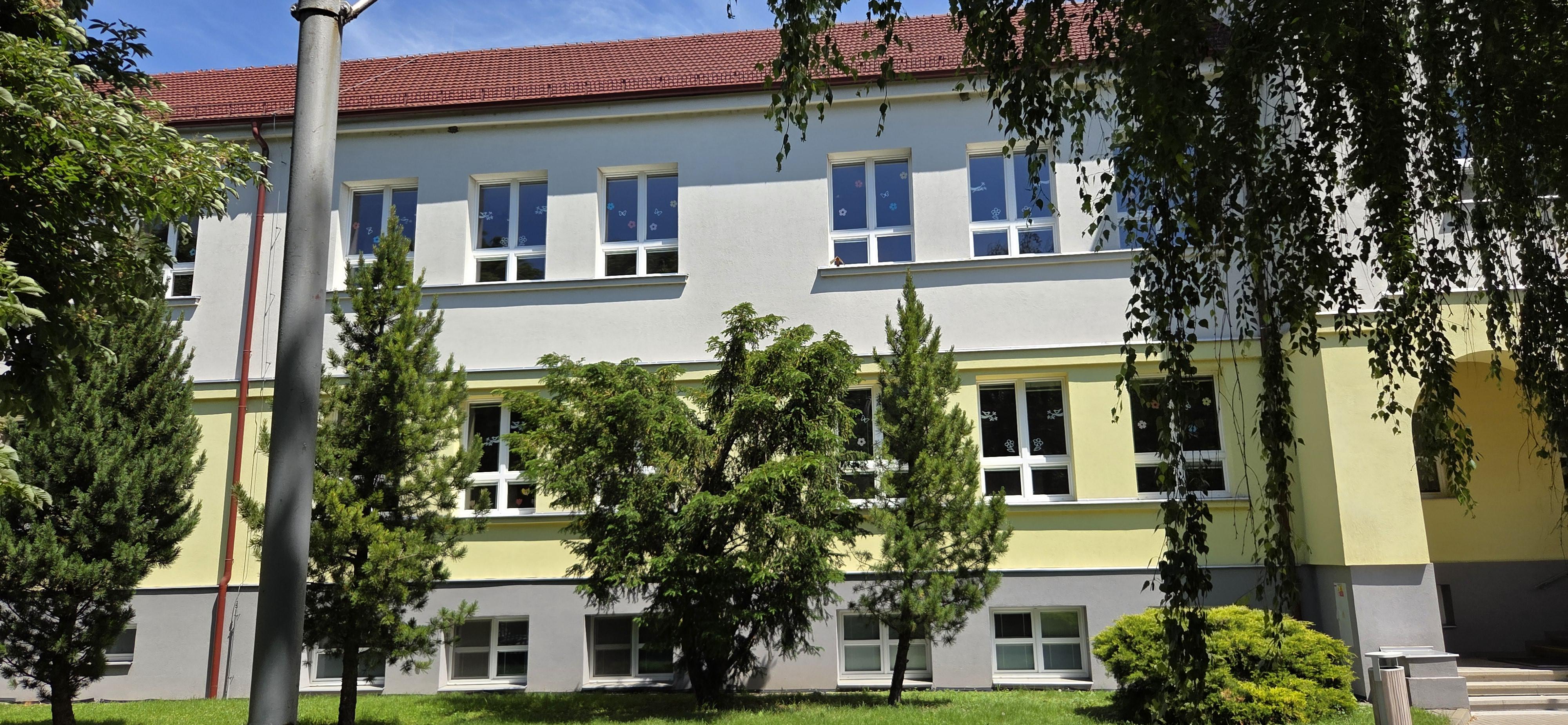Základní škola T.G.Masaryka Šardice, okres Hodonín foto 6