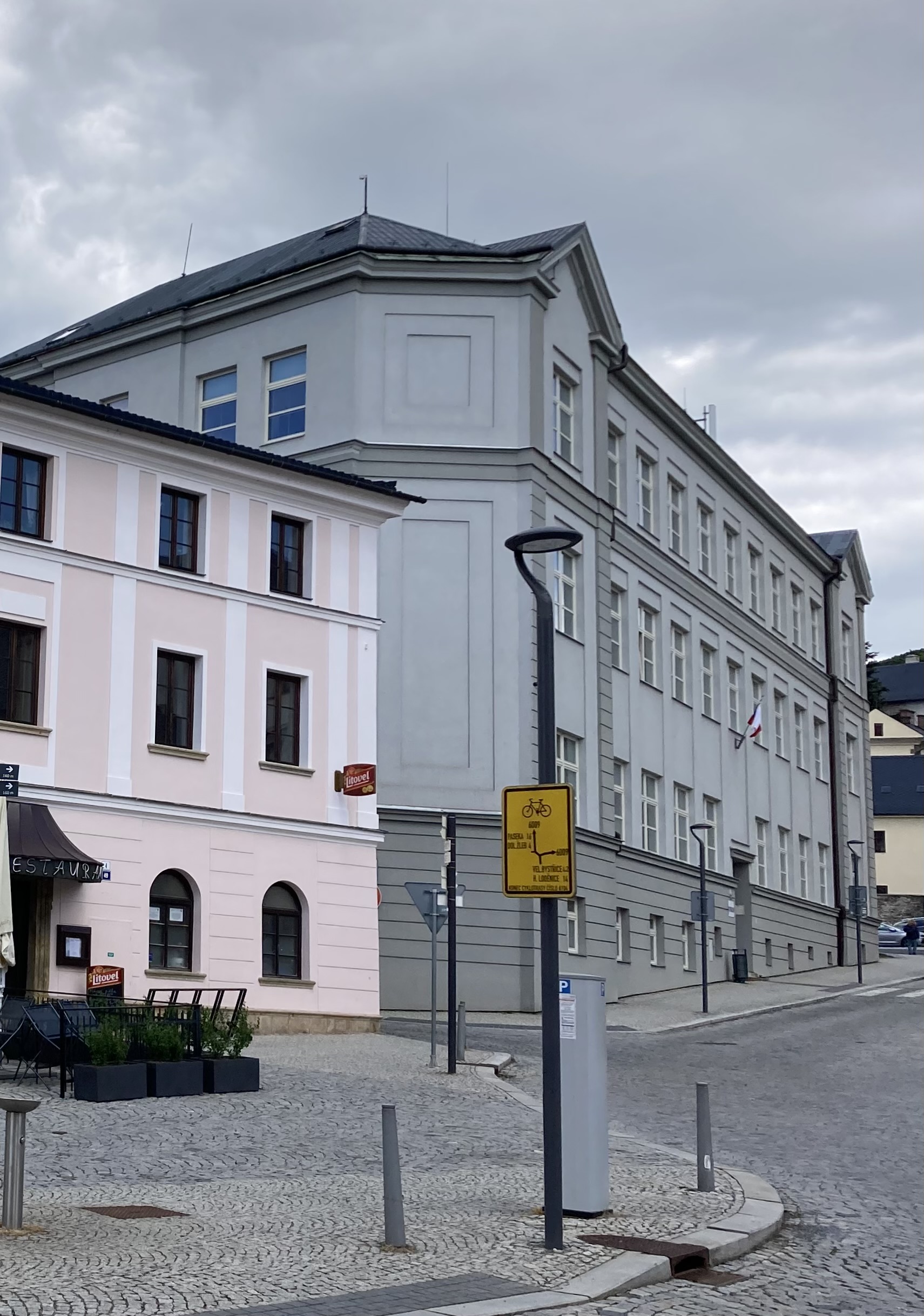 Gymnázium Šternberk foto 5