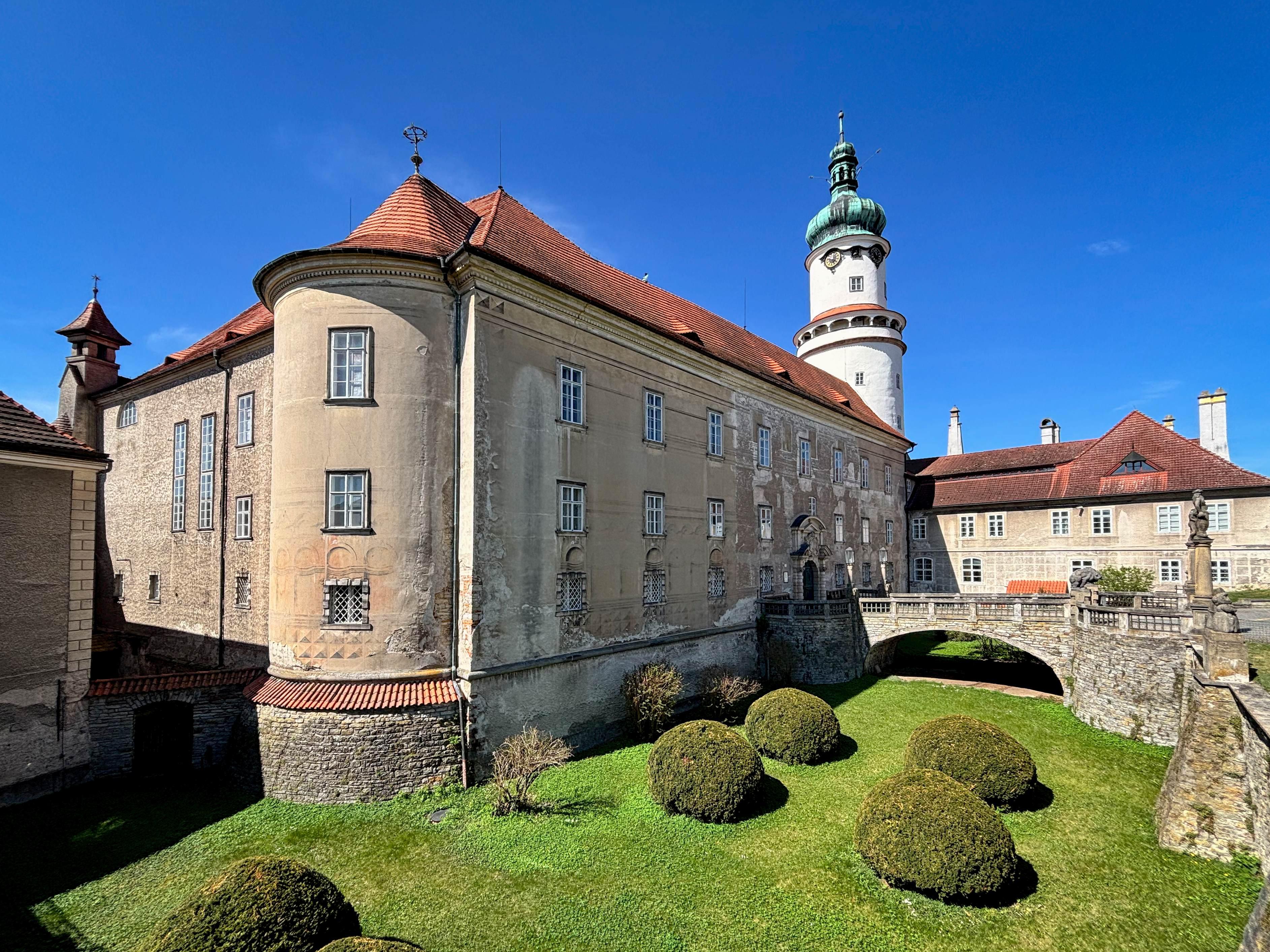 Zámek Nové Město nad Metují foto 5