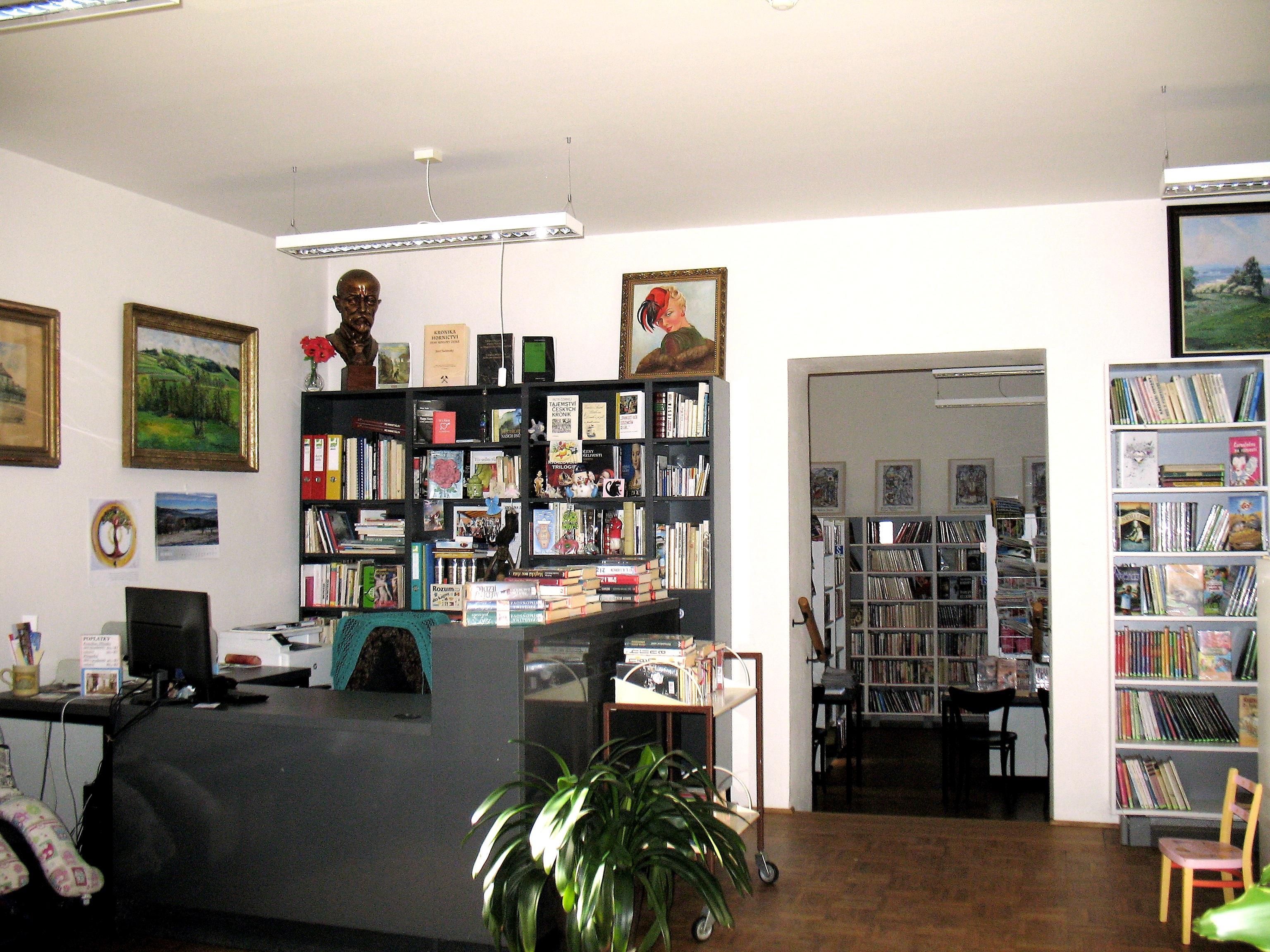 Městská knihovna Rudolfov foto 2