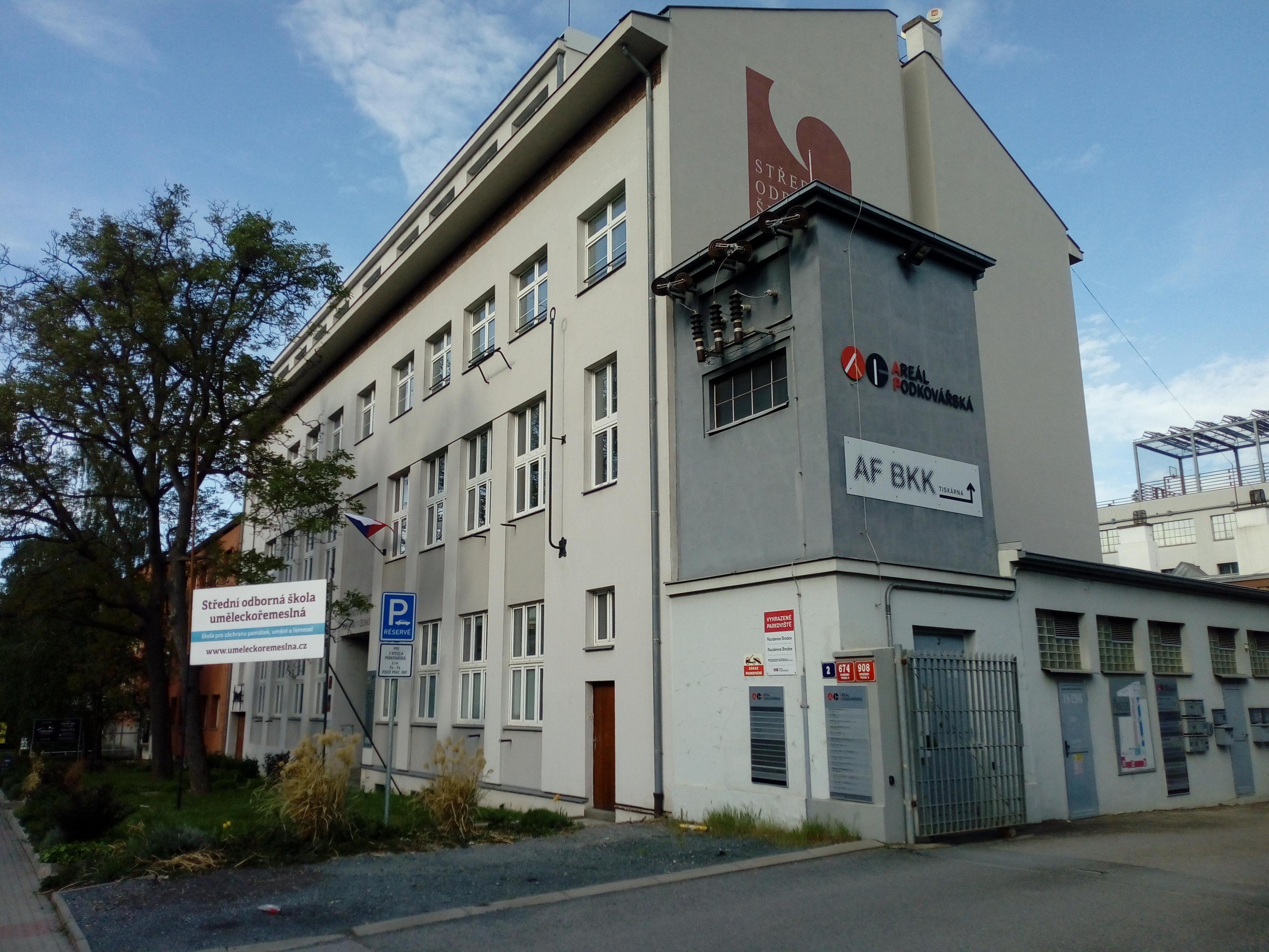 Střední odborná škola uměleckořemeslná, s.r.o. foto 6