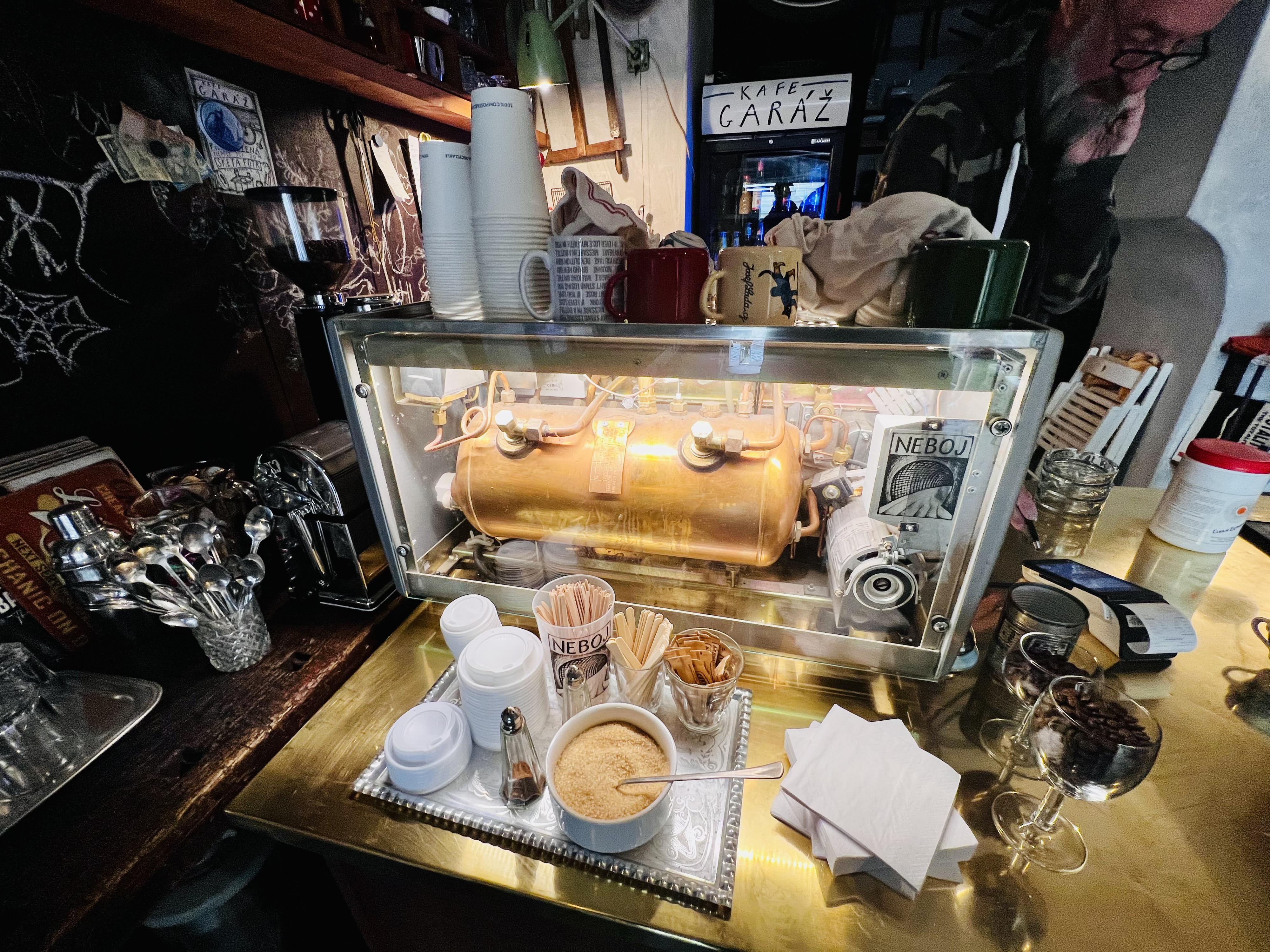 Kafé Garáž