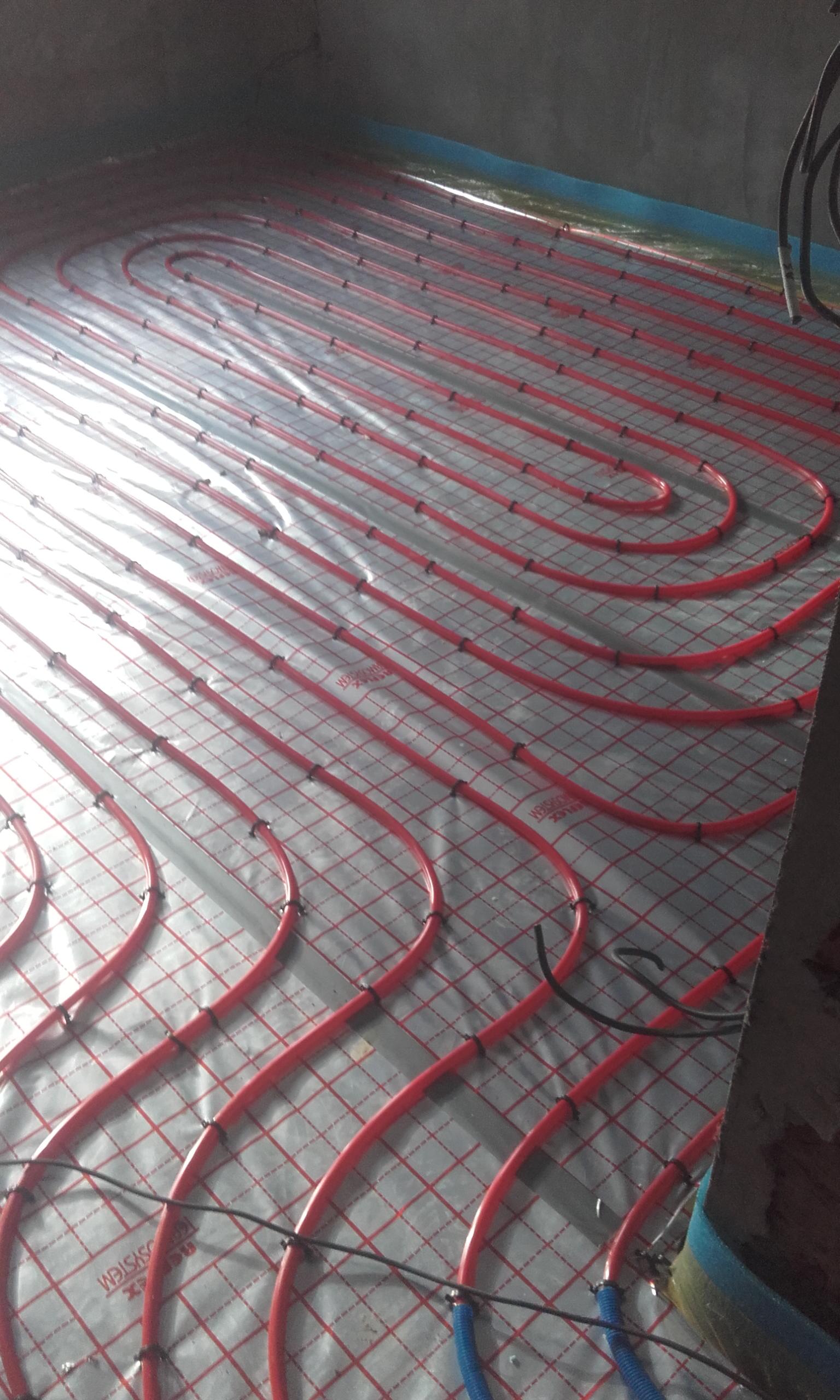 Jaromír Mareš - Instalatérské, elekto a topenářské práce foto 2