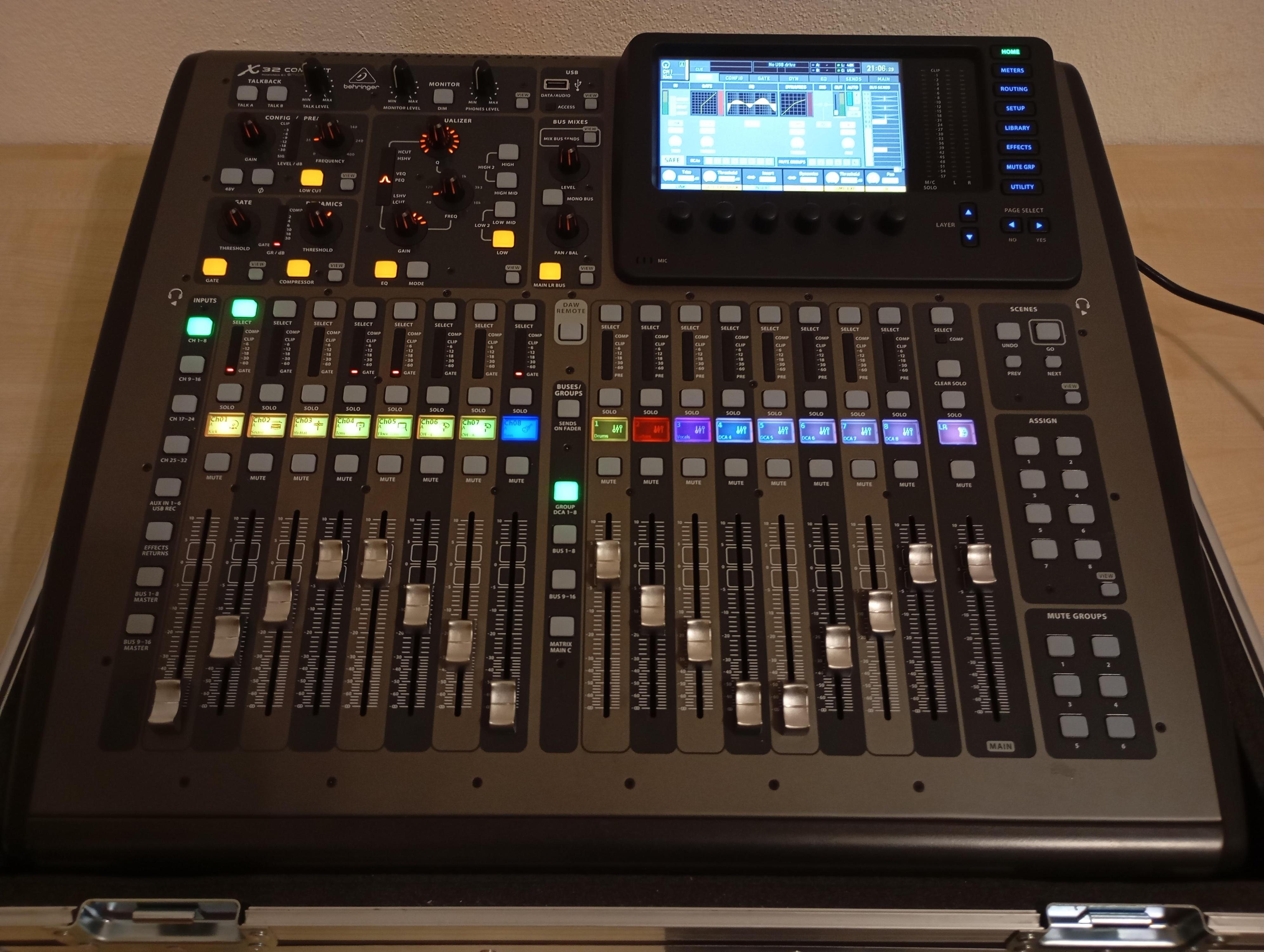 Daniel Tůma - Ozvučím to