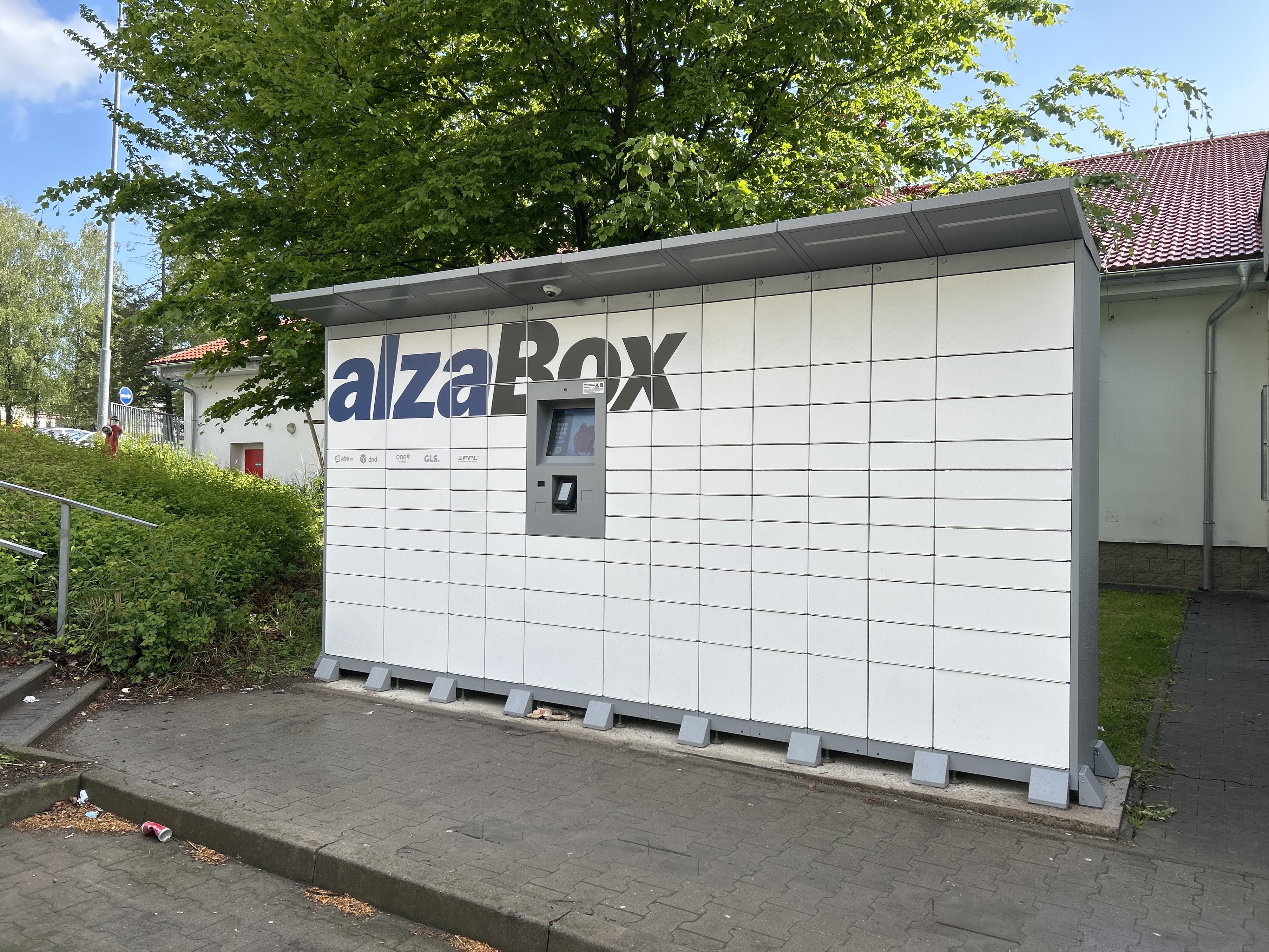 AlzaBox