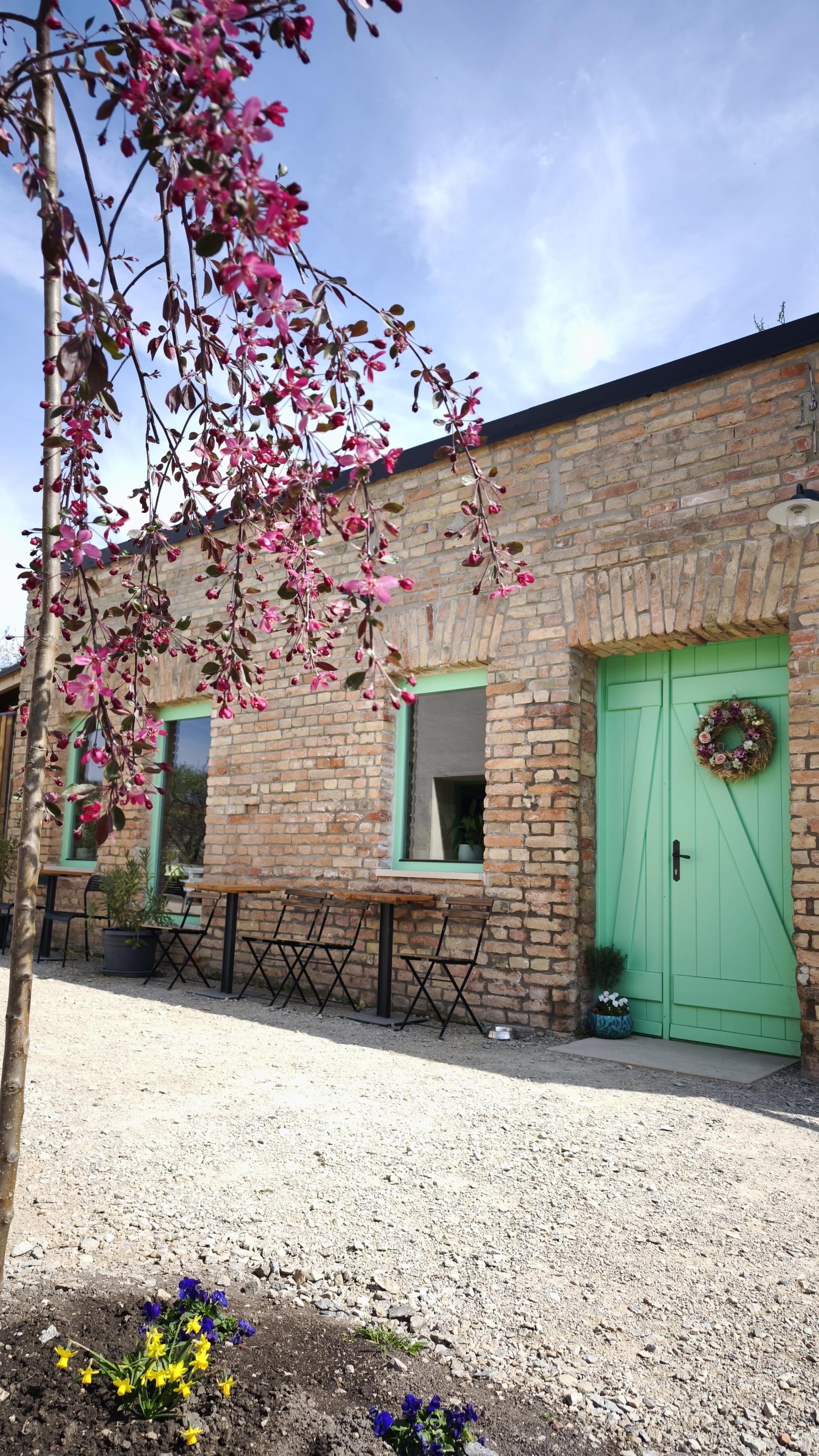 Kavárna a vinný bar Na zahradě foto 5