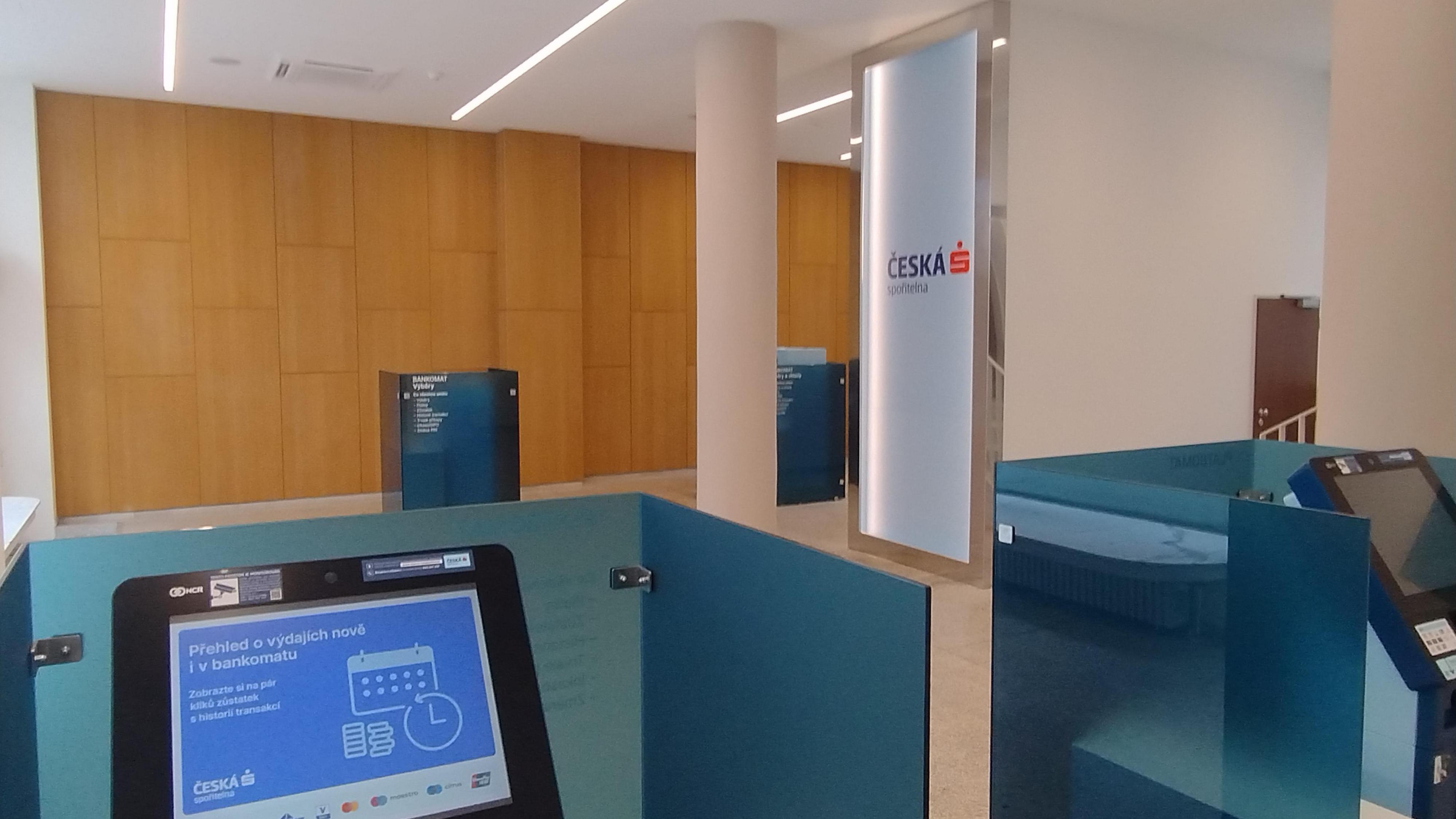 Platbomat České spořitelny foto 2