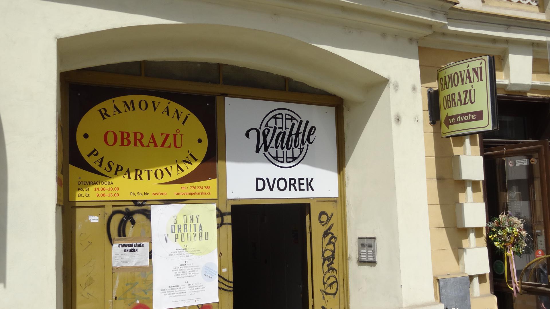 Rámování obrazů, paspartování - Soňa Wagnerová foto 5