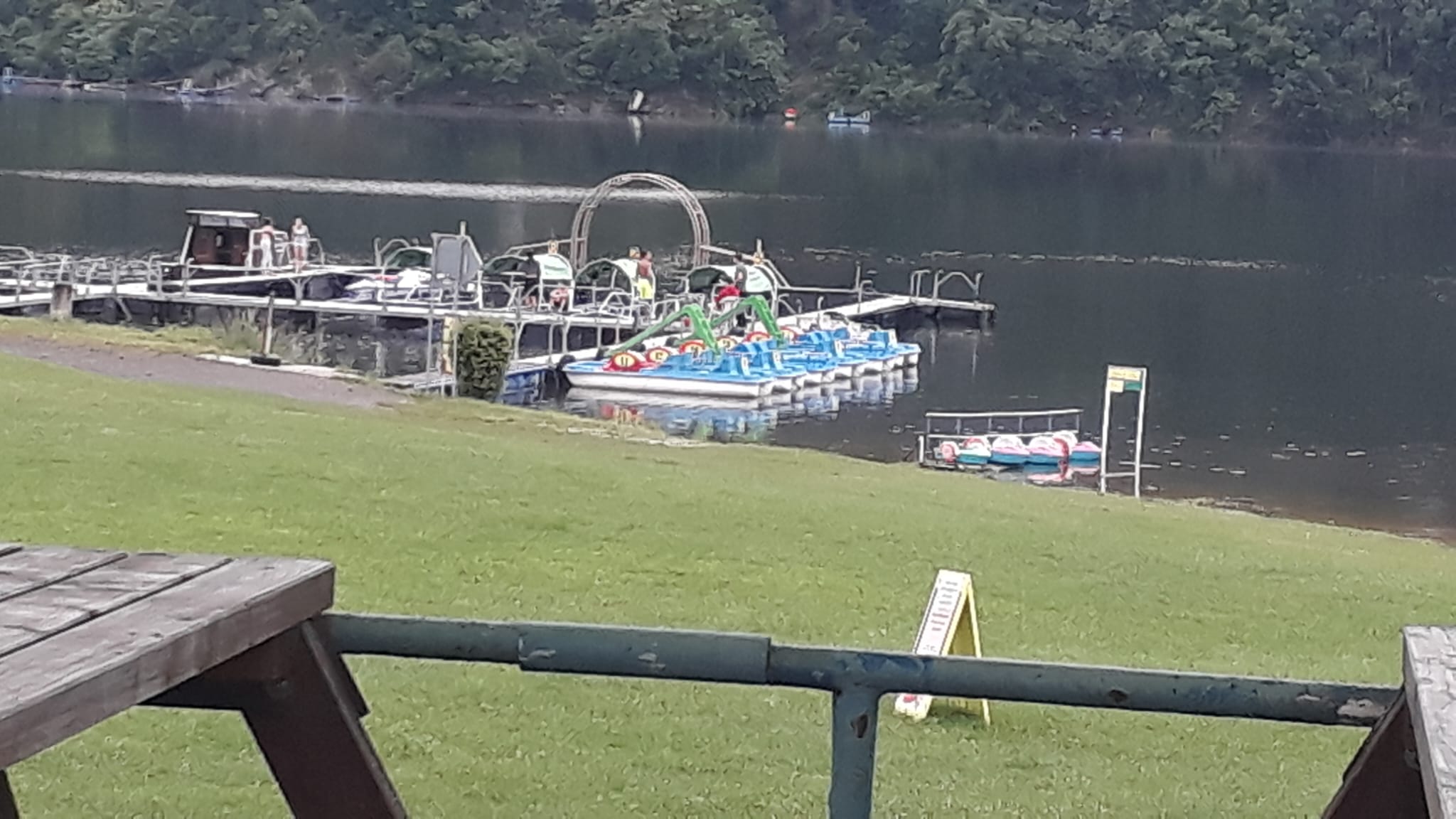 Půjčovna lodí Rabyně foto 4