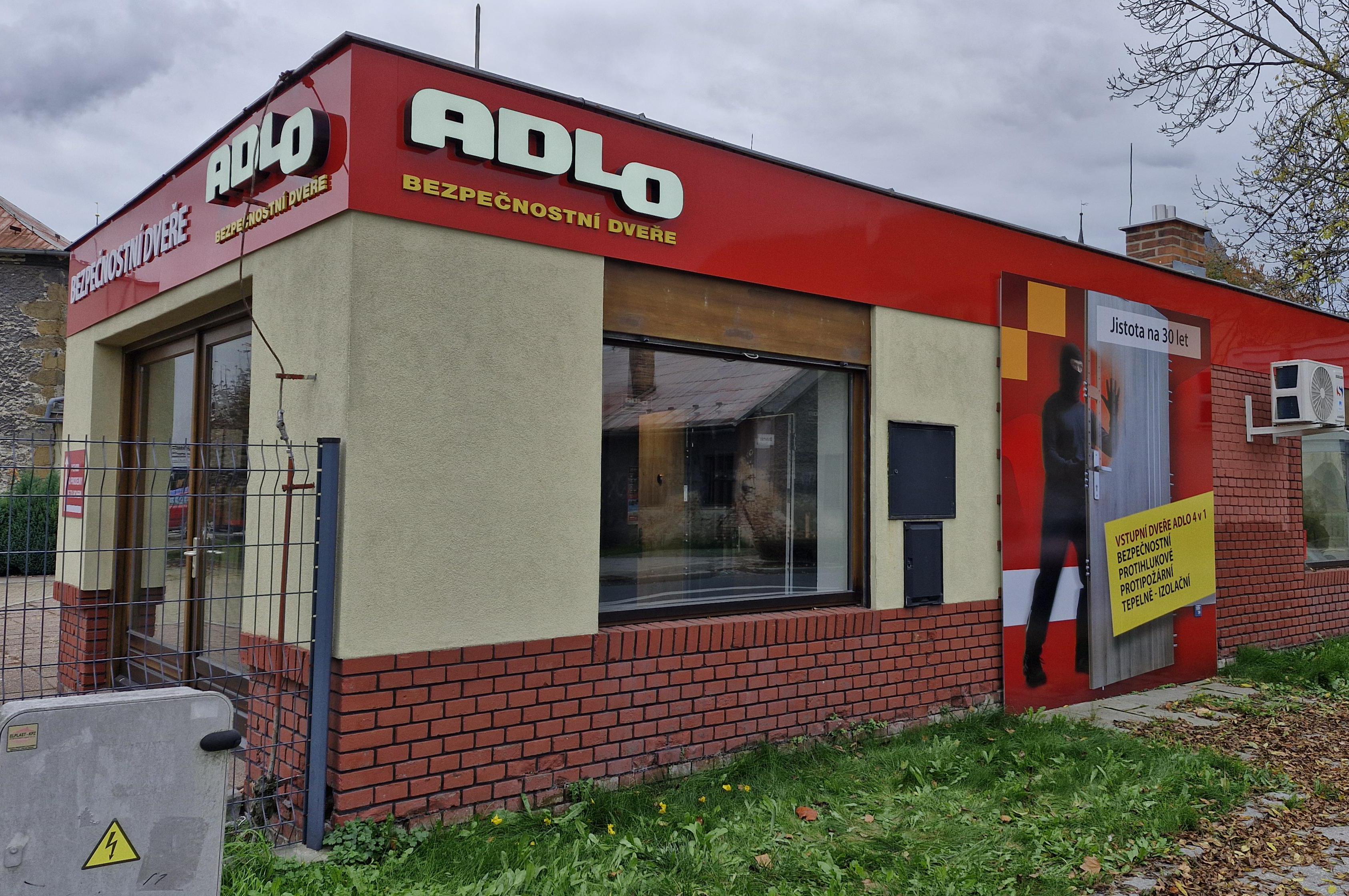 ADLO - bezpečnostní dveře