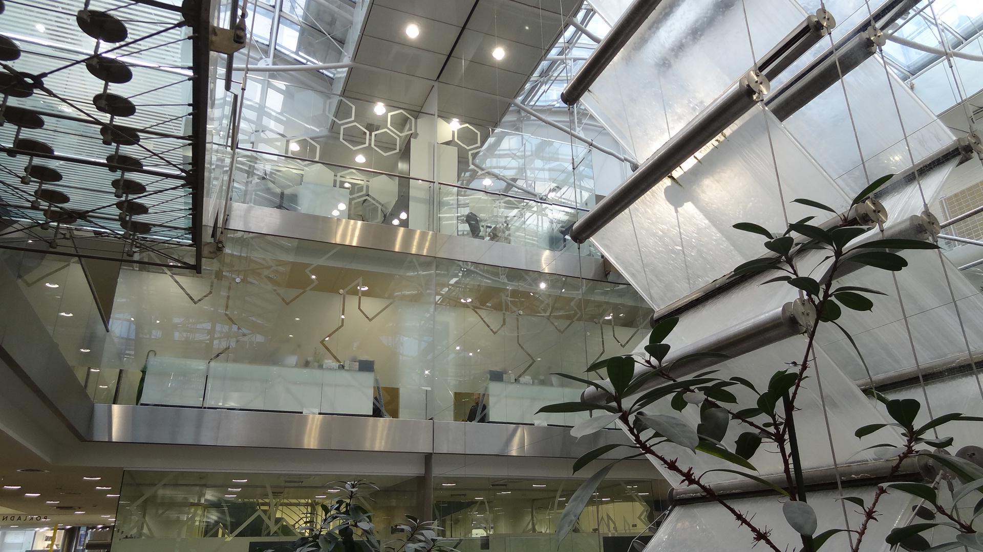 Raiffeisenbank - bankomat foto 4