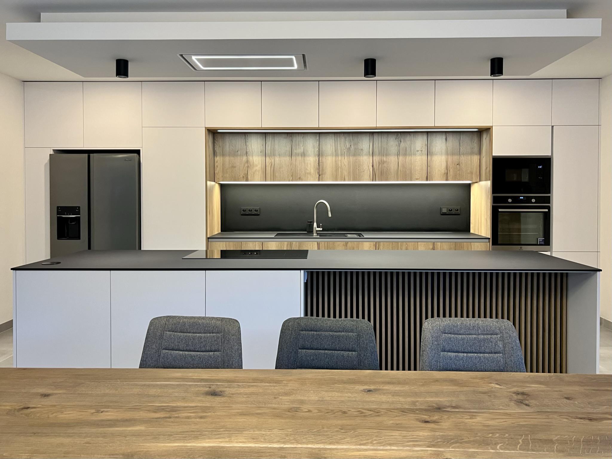 HLADÍK kuchyně I interiéry foto 2