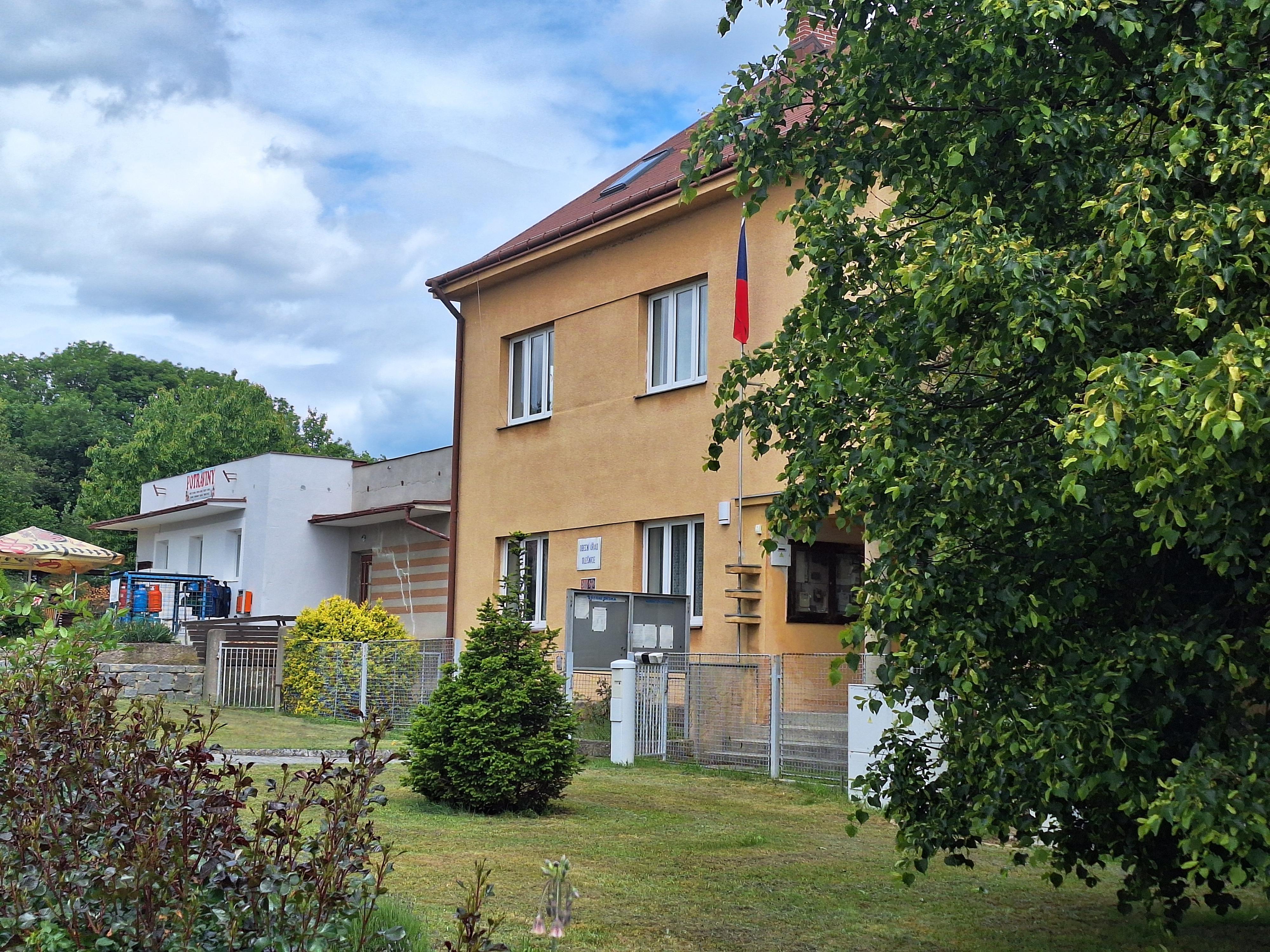 Olešnice - obecní úřad foto 2
