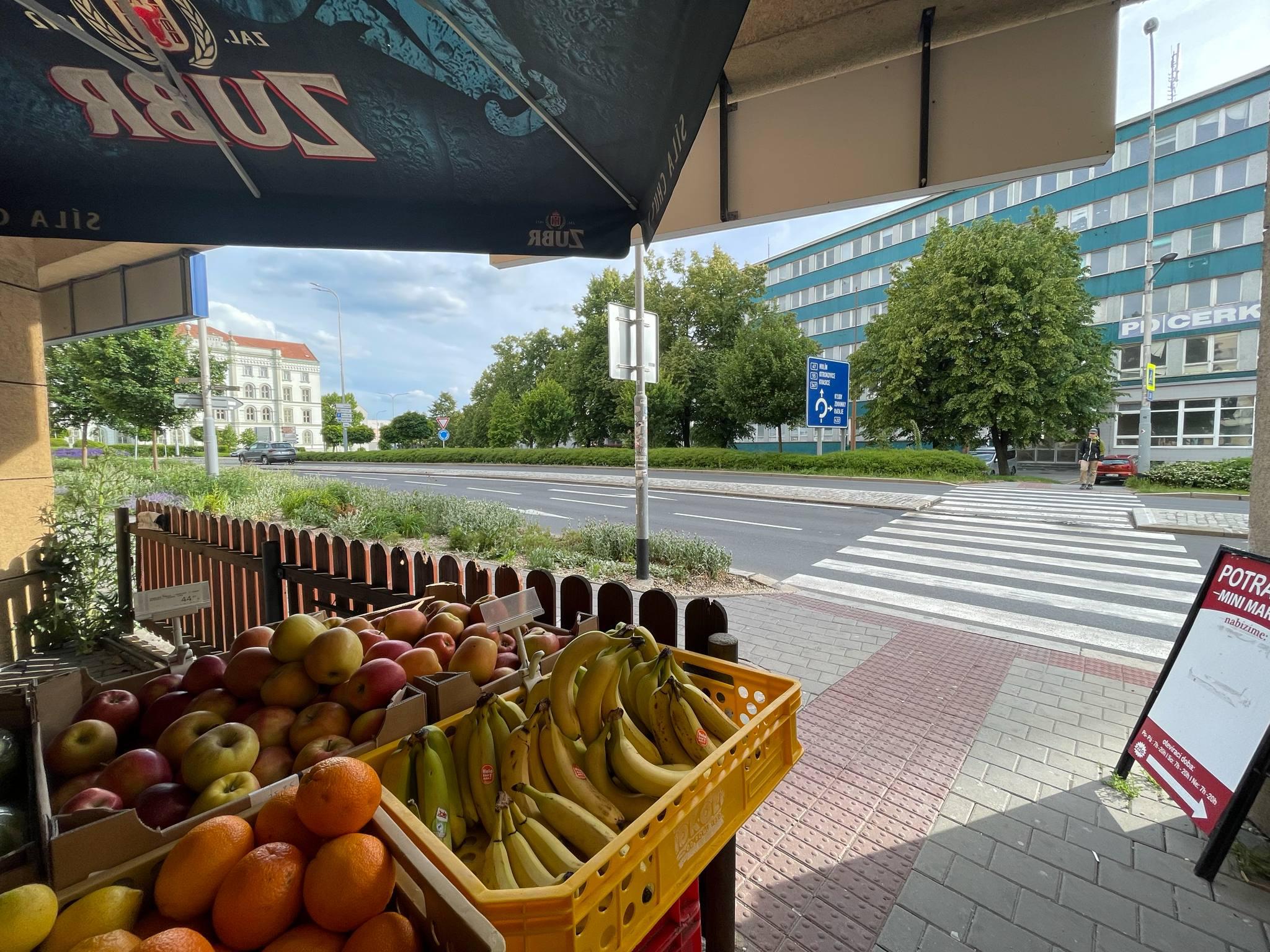 Mini market foto 3