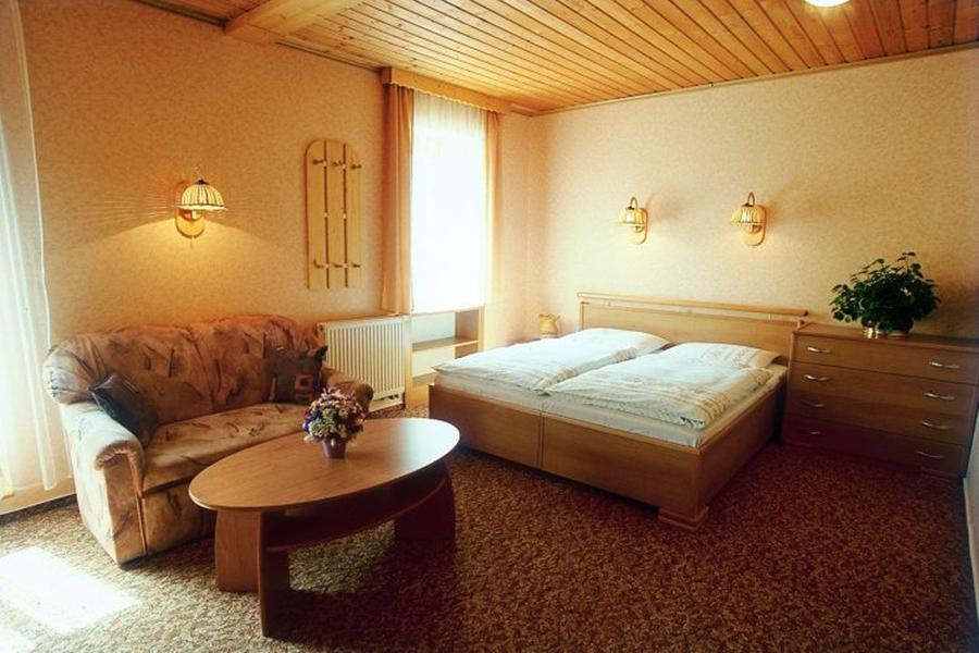 Ubytování Krkonoše s wellness a venkovním bazénem