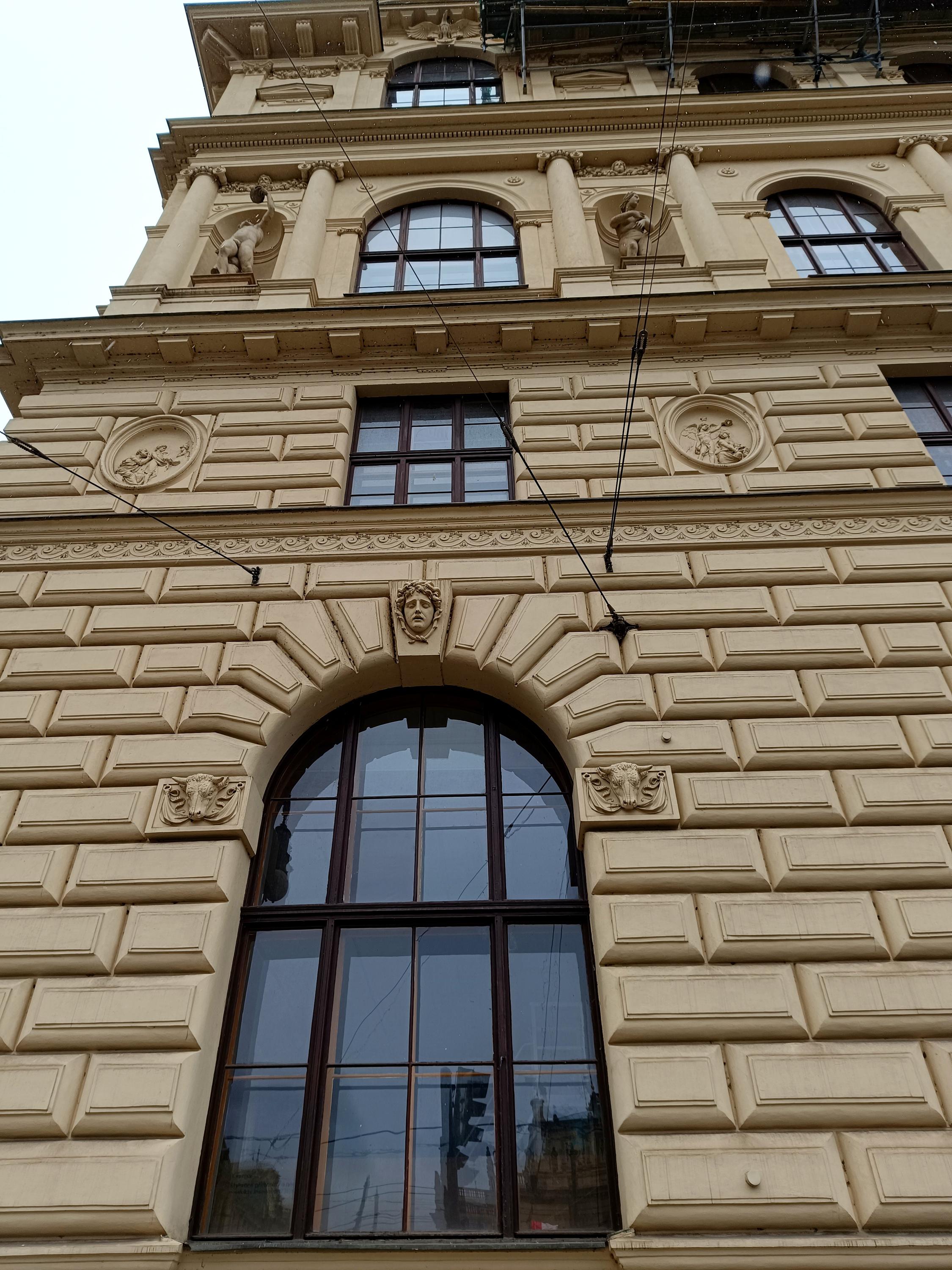 Vysoká škola umĕleckoprůmyslová v Praze foto 6