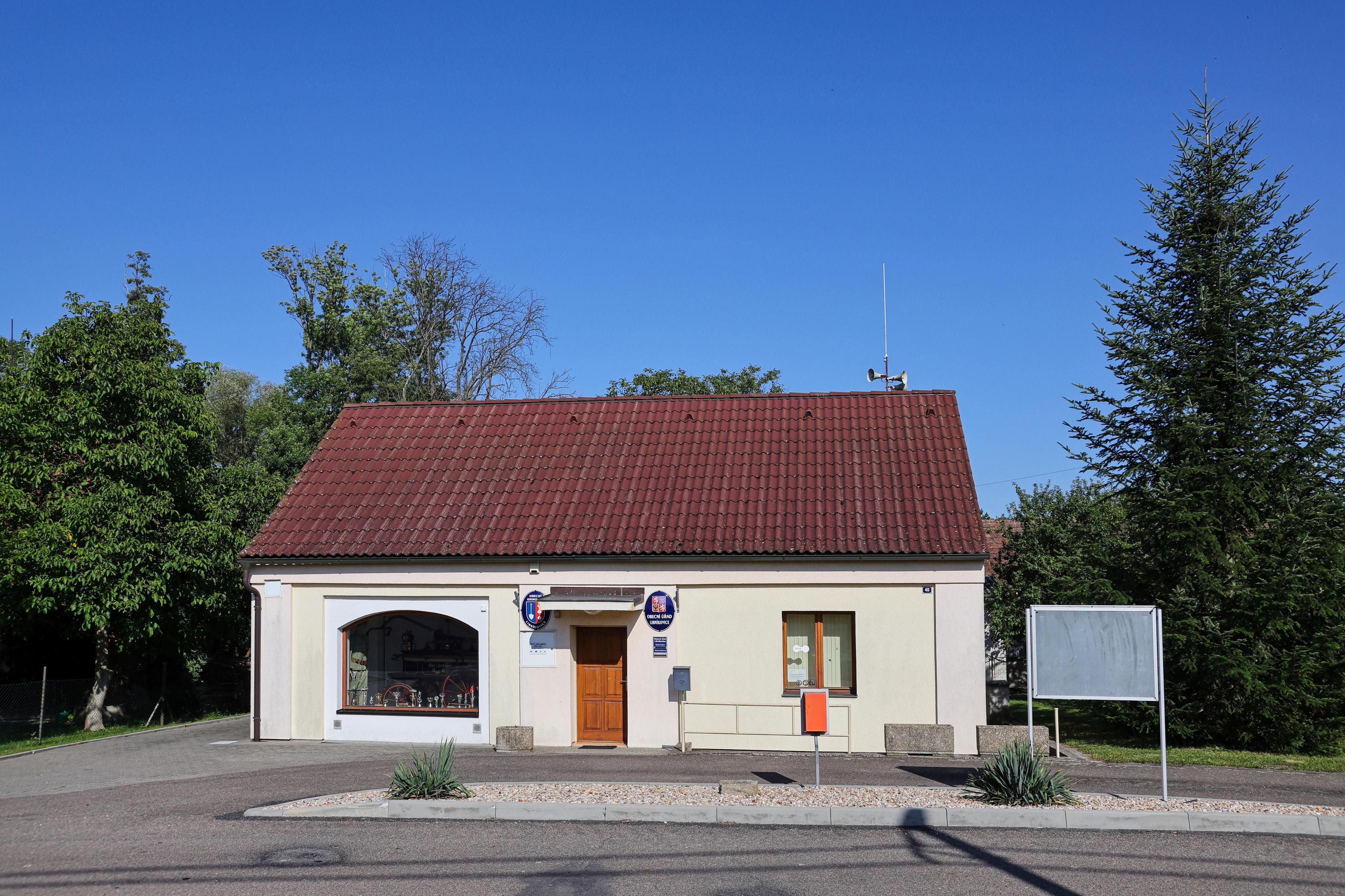 Libníkovice - obecní úřad foto 5