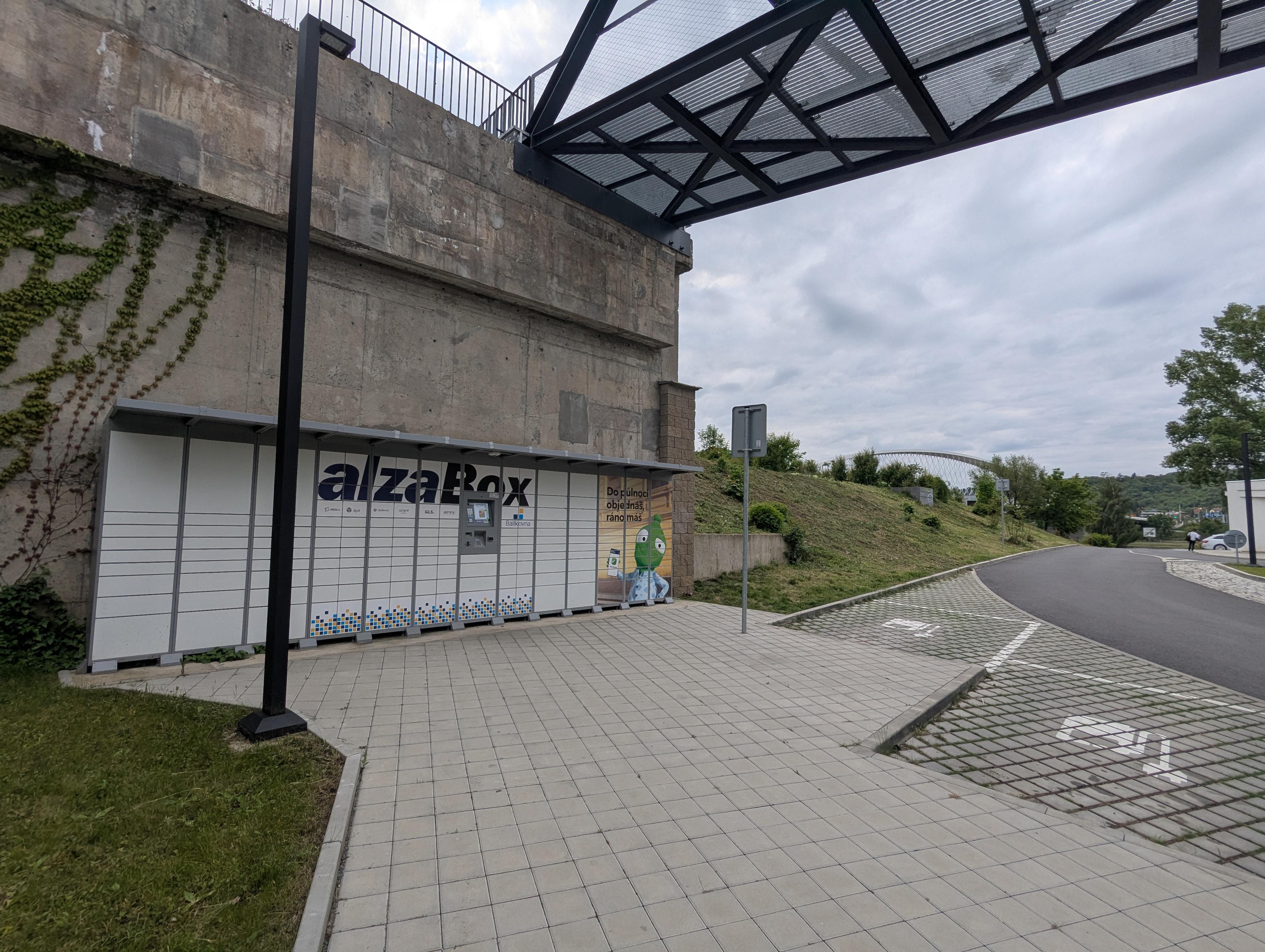 AlzaBox foto 3