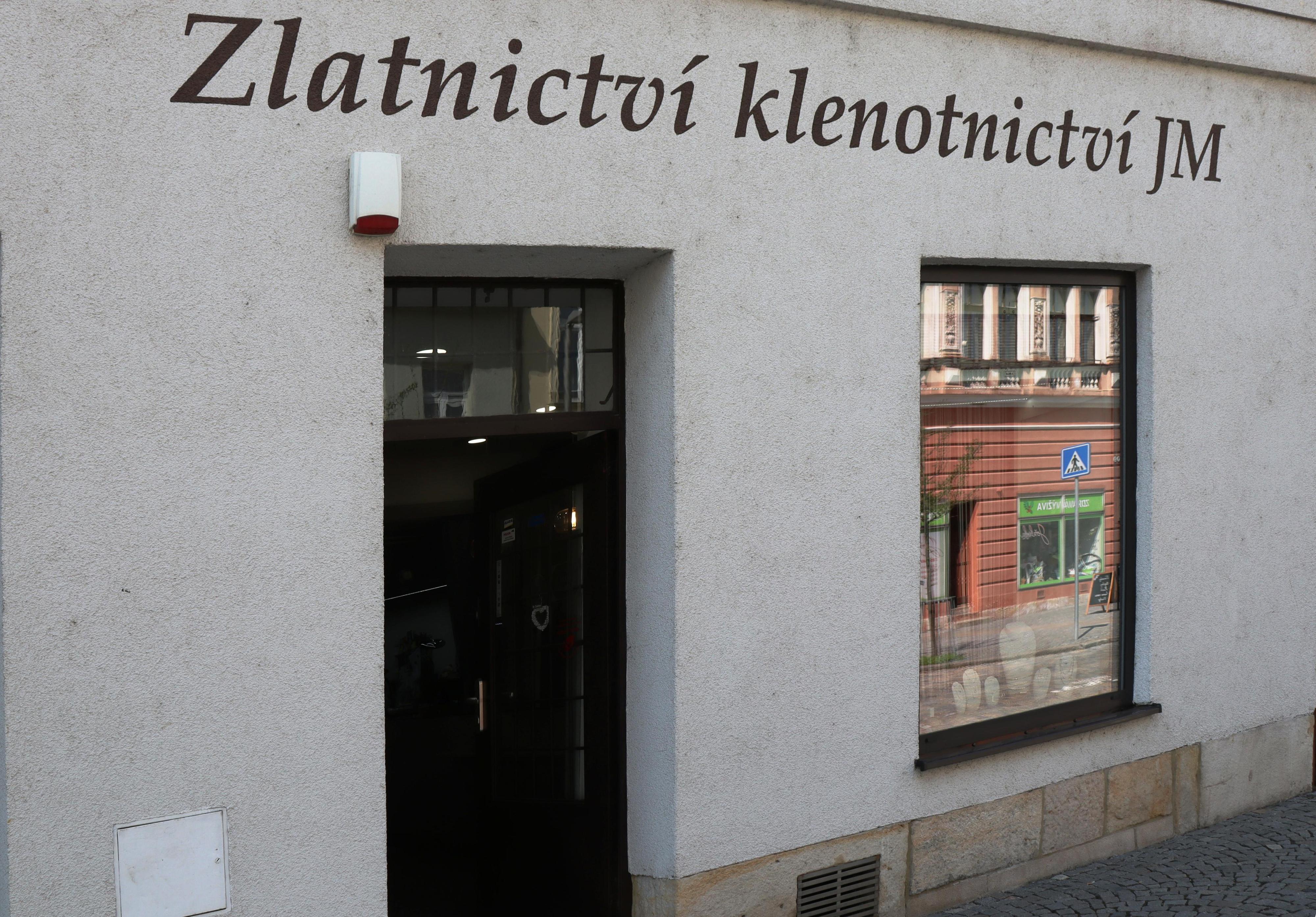 ZLATNICTVÍ a KLENOTNICTVÍ JM foto 2