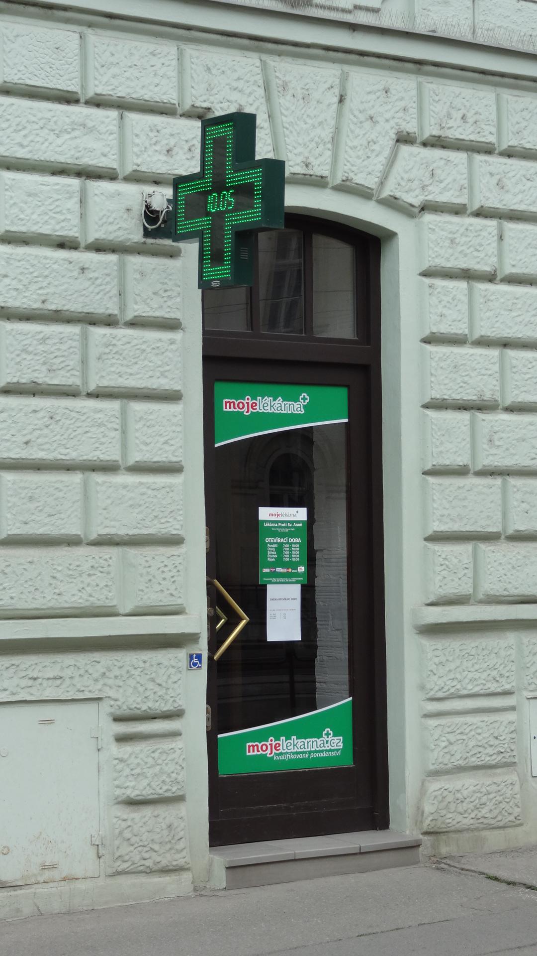 Lékárna Proti Sv. Anně foto 2