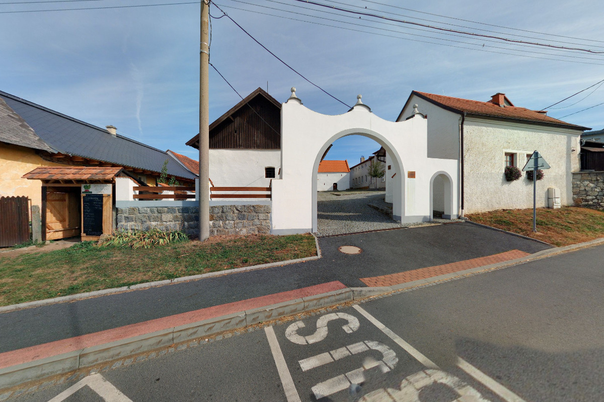 Samoobslužný zeleninový stánek