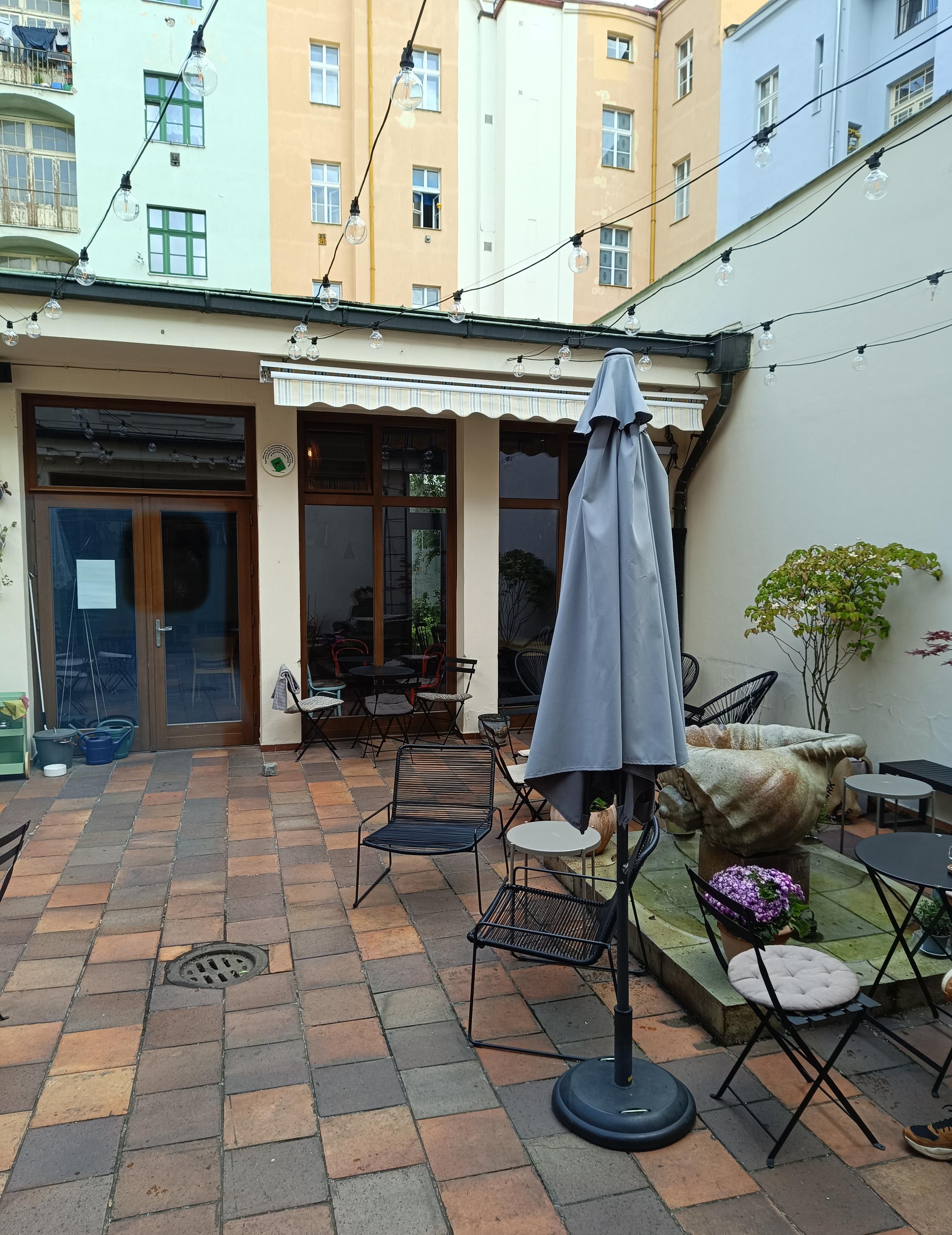 Kafe Atrium foto 3