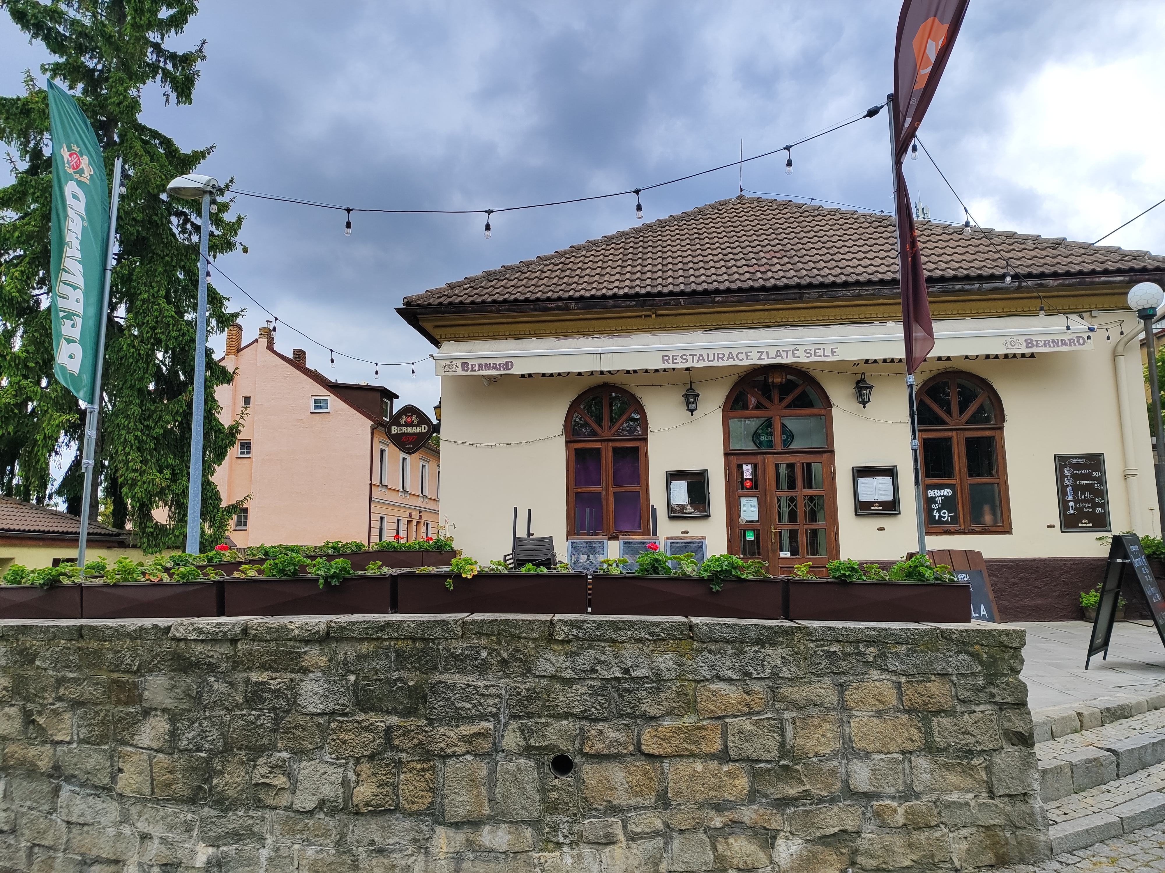 Restaurace Zlaté sele foto 3
