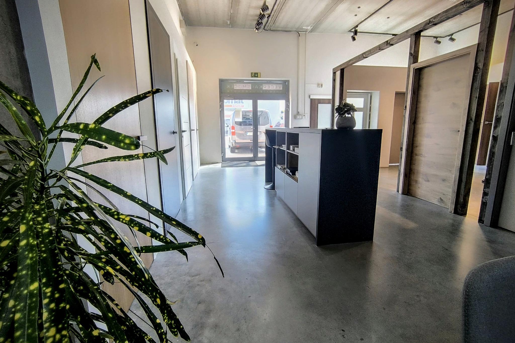 Večerka & Smoček s.r.o.  - Montáž a prodej interiérových dveří foto 1