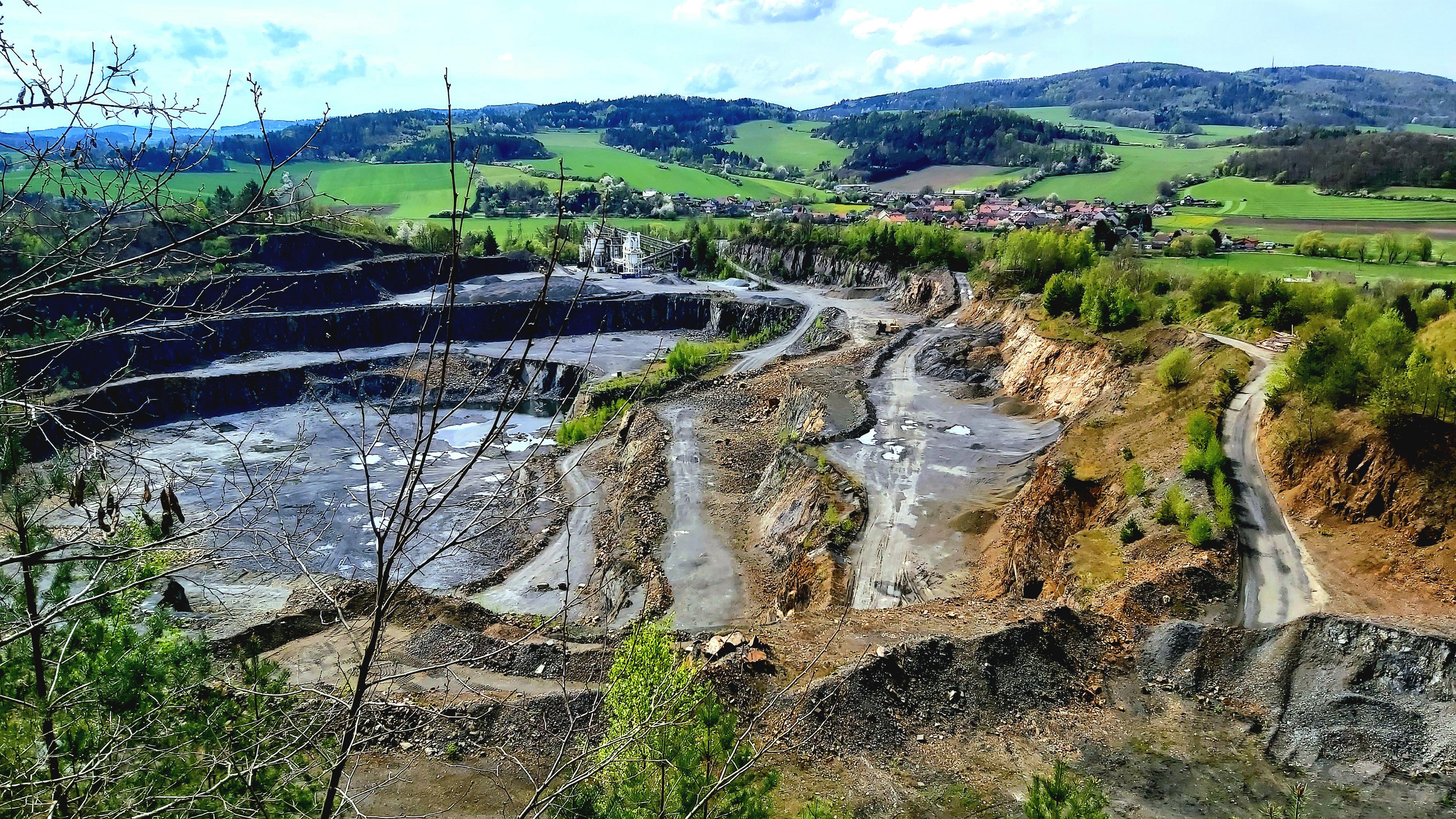 EUROVIA Kamenolomy, a.s. - Lom Svrčovec