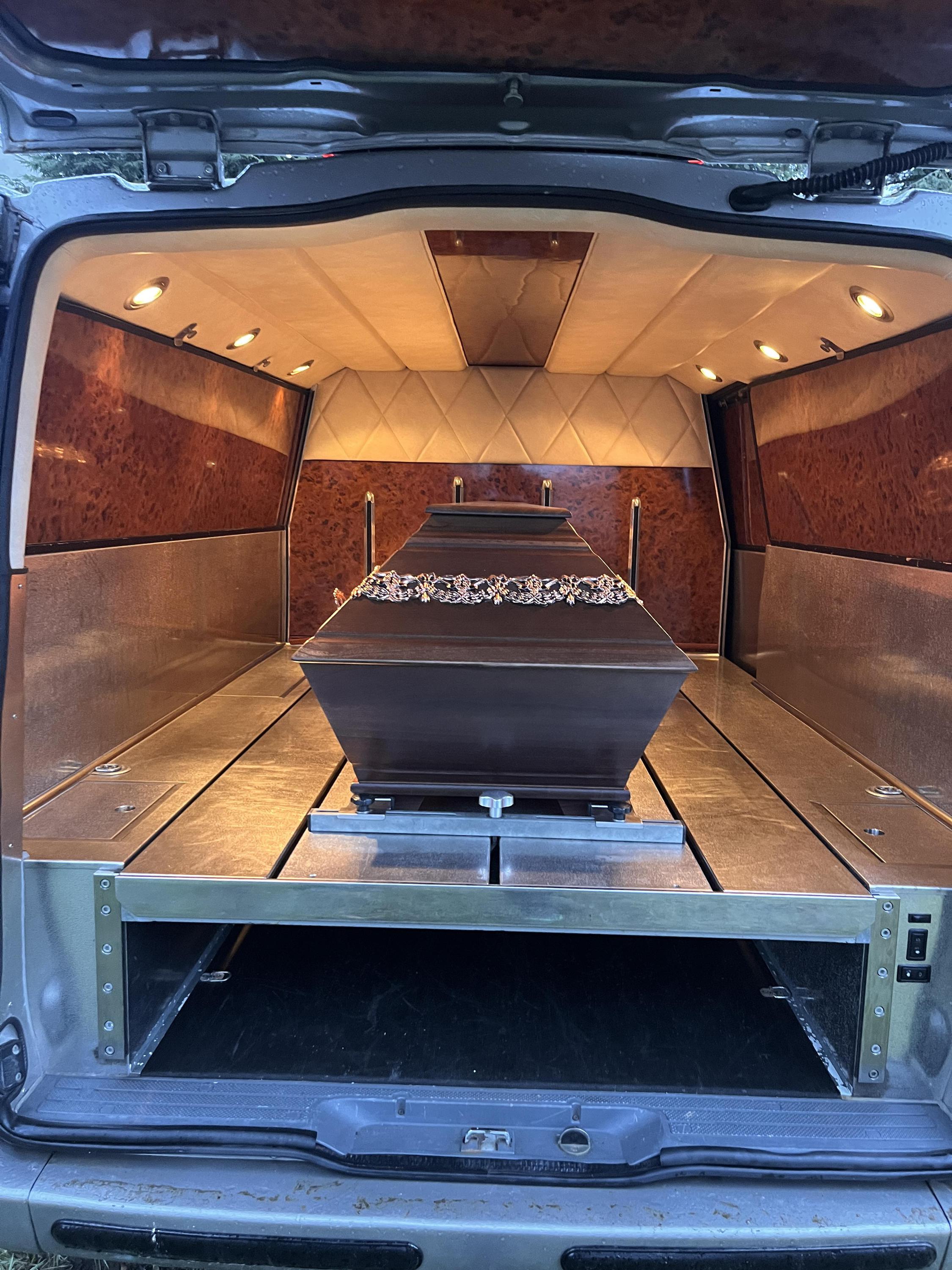 Pohřební služba Adam Hes foto 6