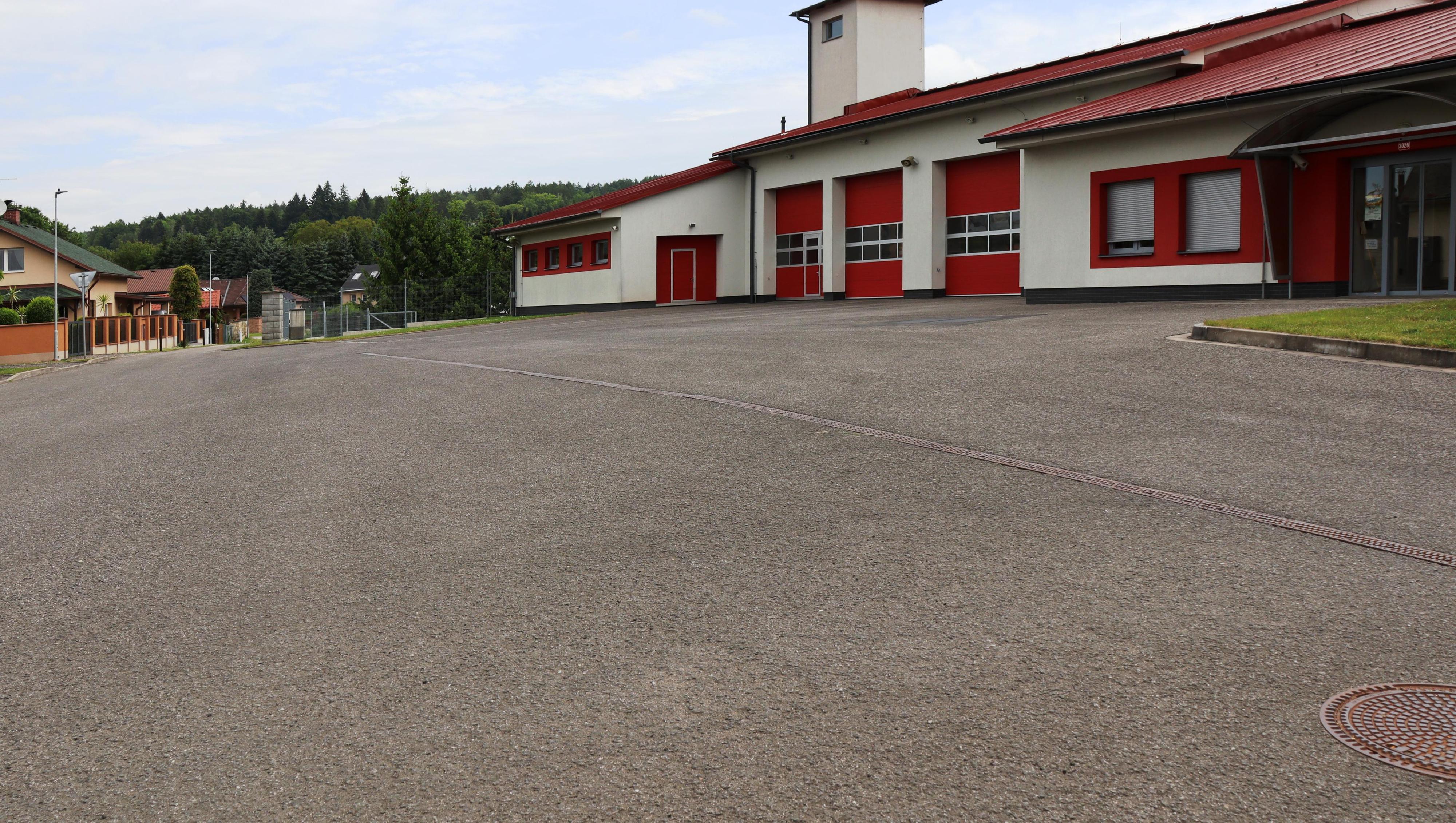 Hasičský záchranný sbor Královéhradeckého kraje - Stanice Dvůr Králové nad Labem foto 6