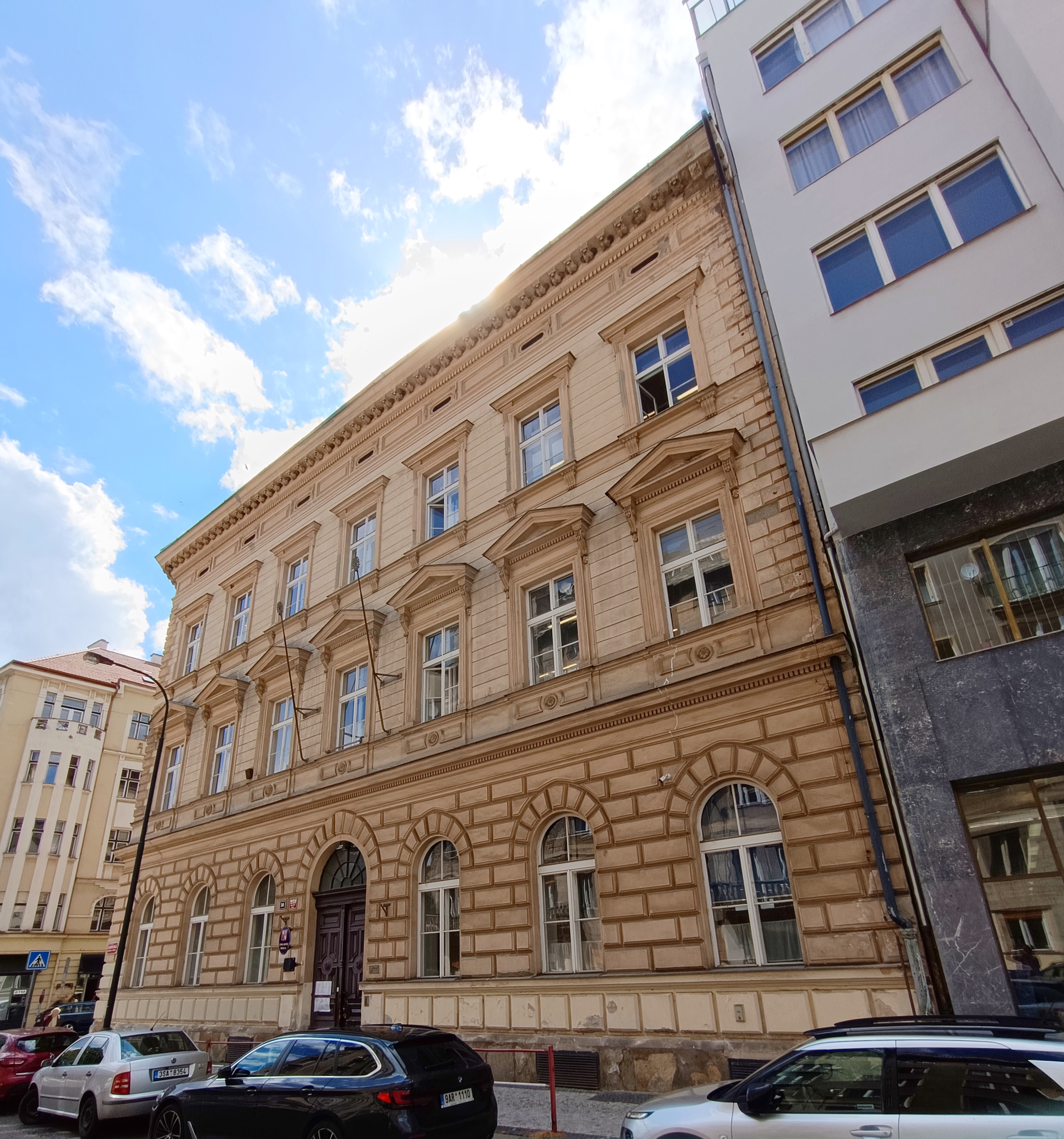 ZŠ J. Gutha-Jarkovského, Klimentská foto 4