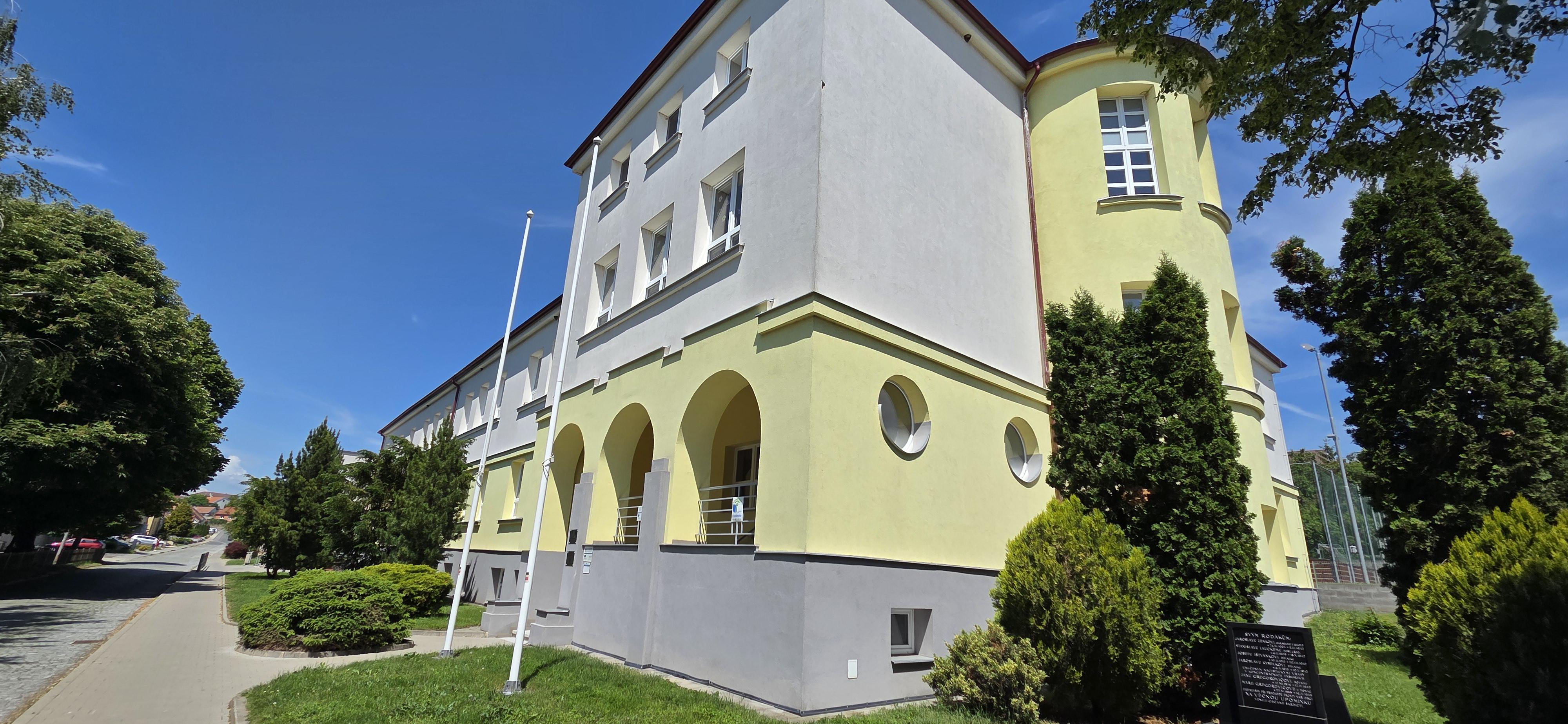 Základní škola T.G.Masaryka Šardice, okres Hodonín foto 2