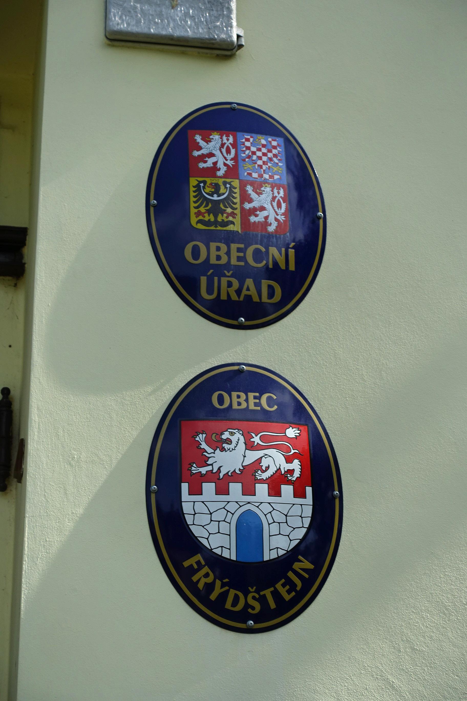 Frýdštejn - obecní úřad foto 2