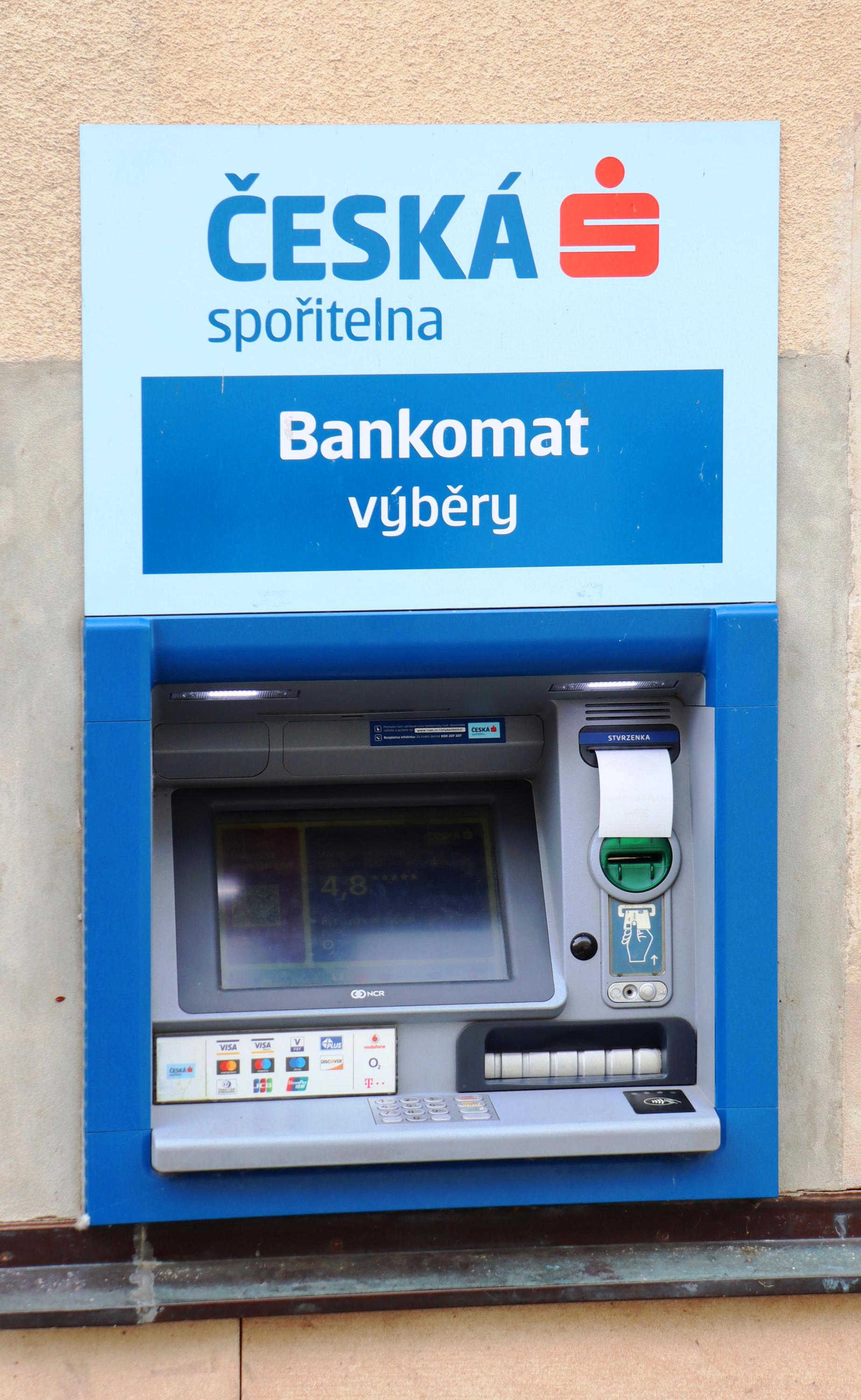 Bankomat České spořitelny foto 5