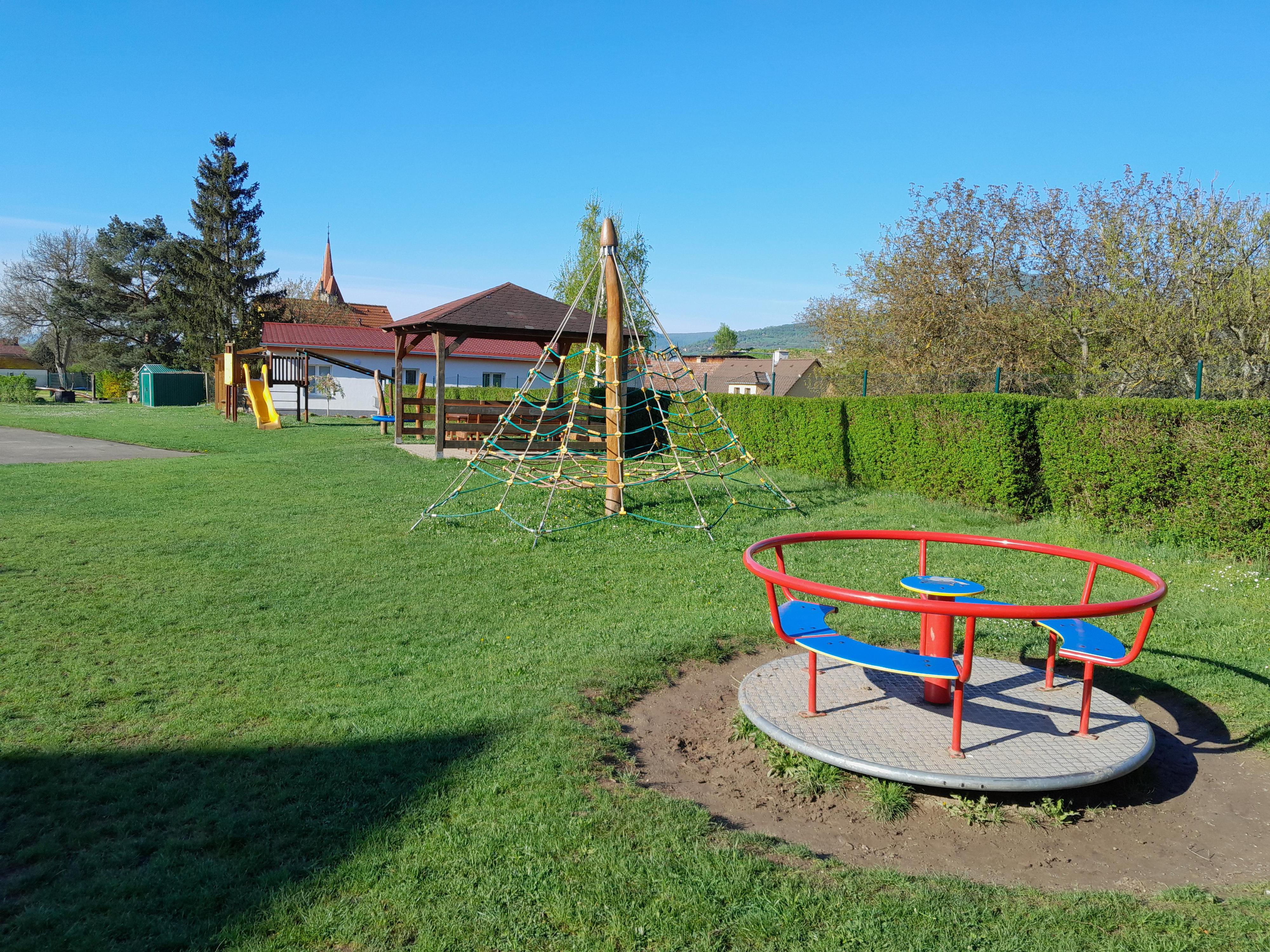 Turistická ubytovna Velké Žernoseky foto 2