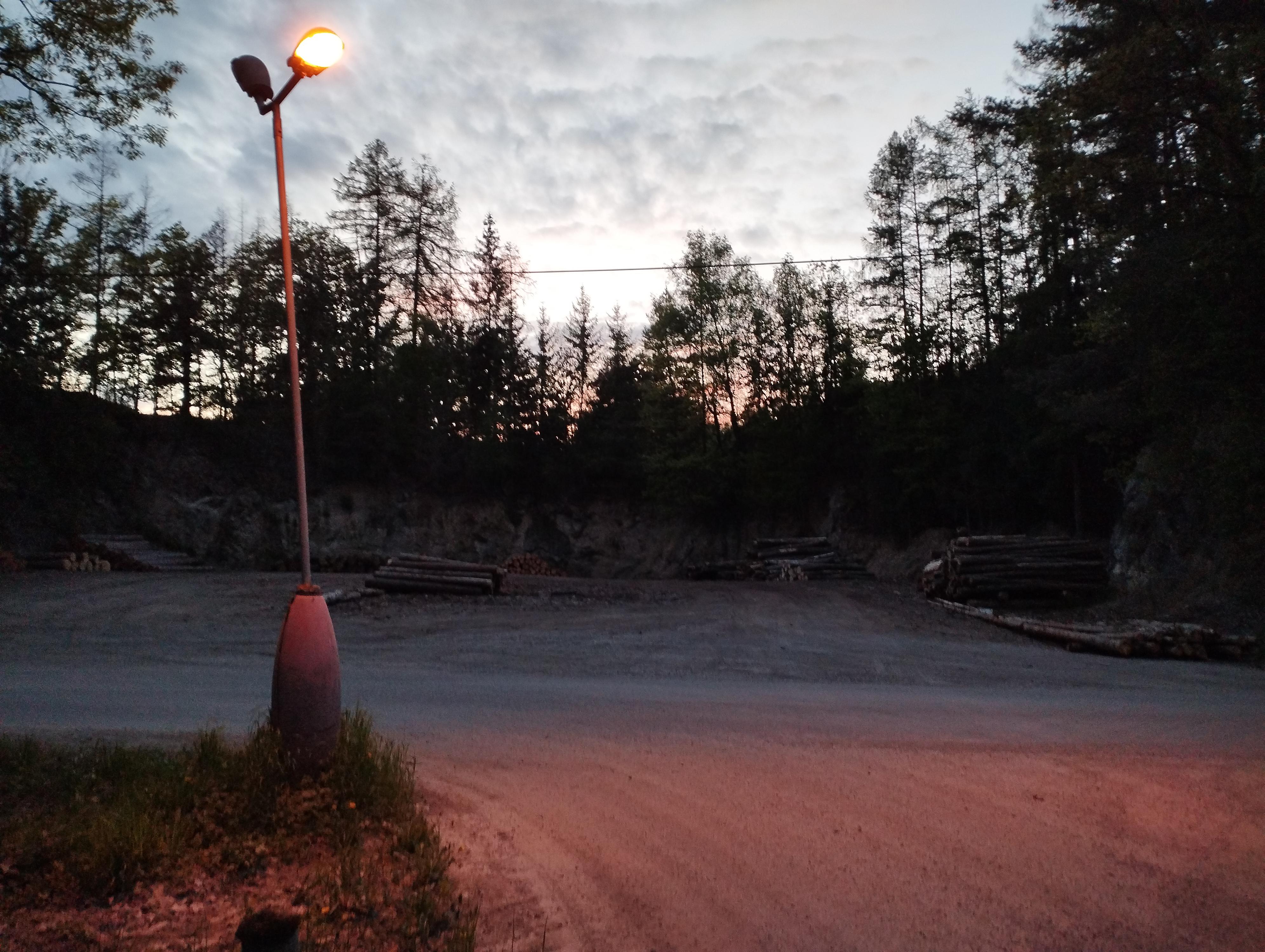 BES s.r.o. - kamenolom Mladovice foto 3