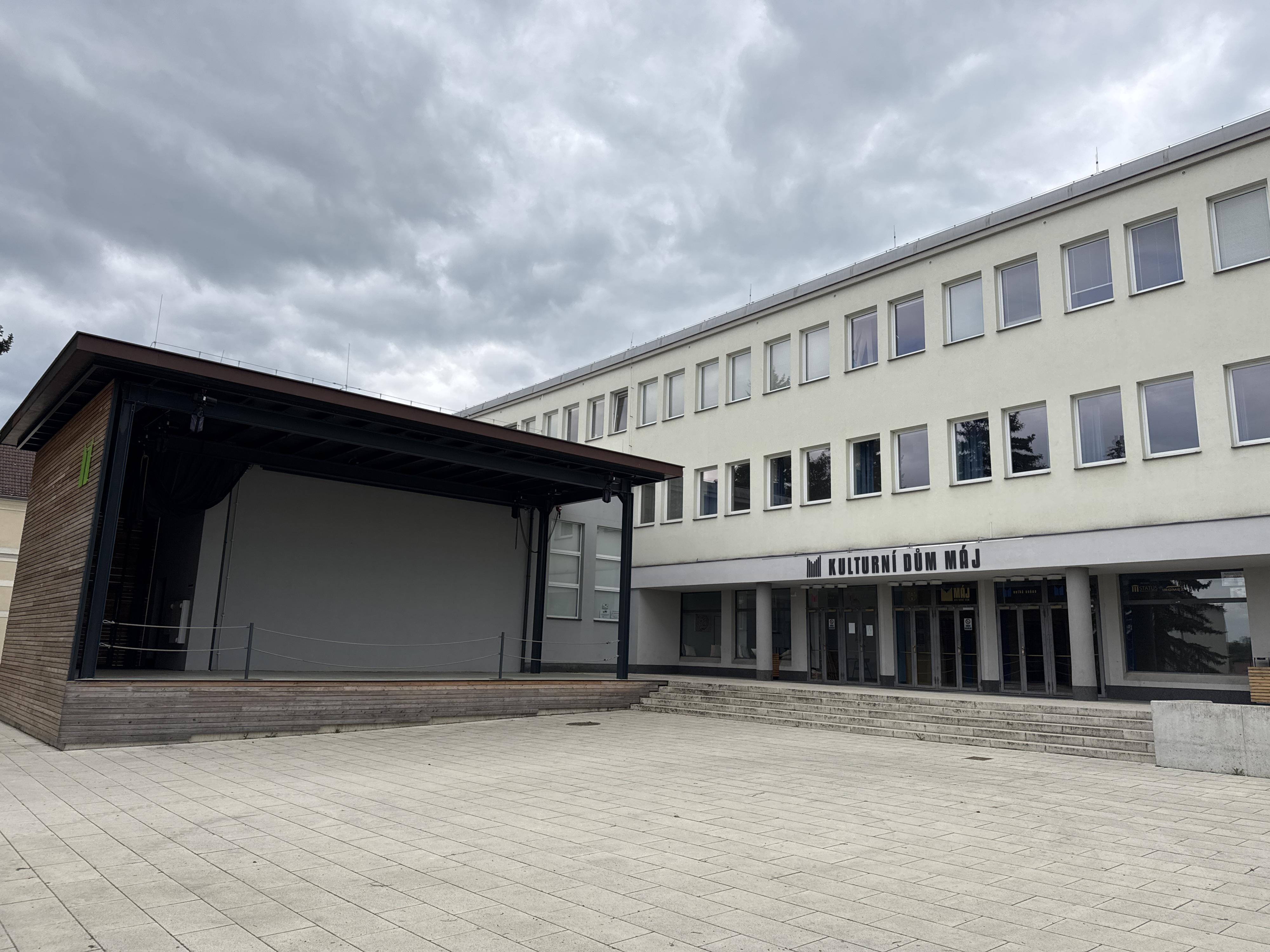 Kulturní dům Máj foto 3