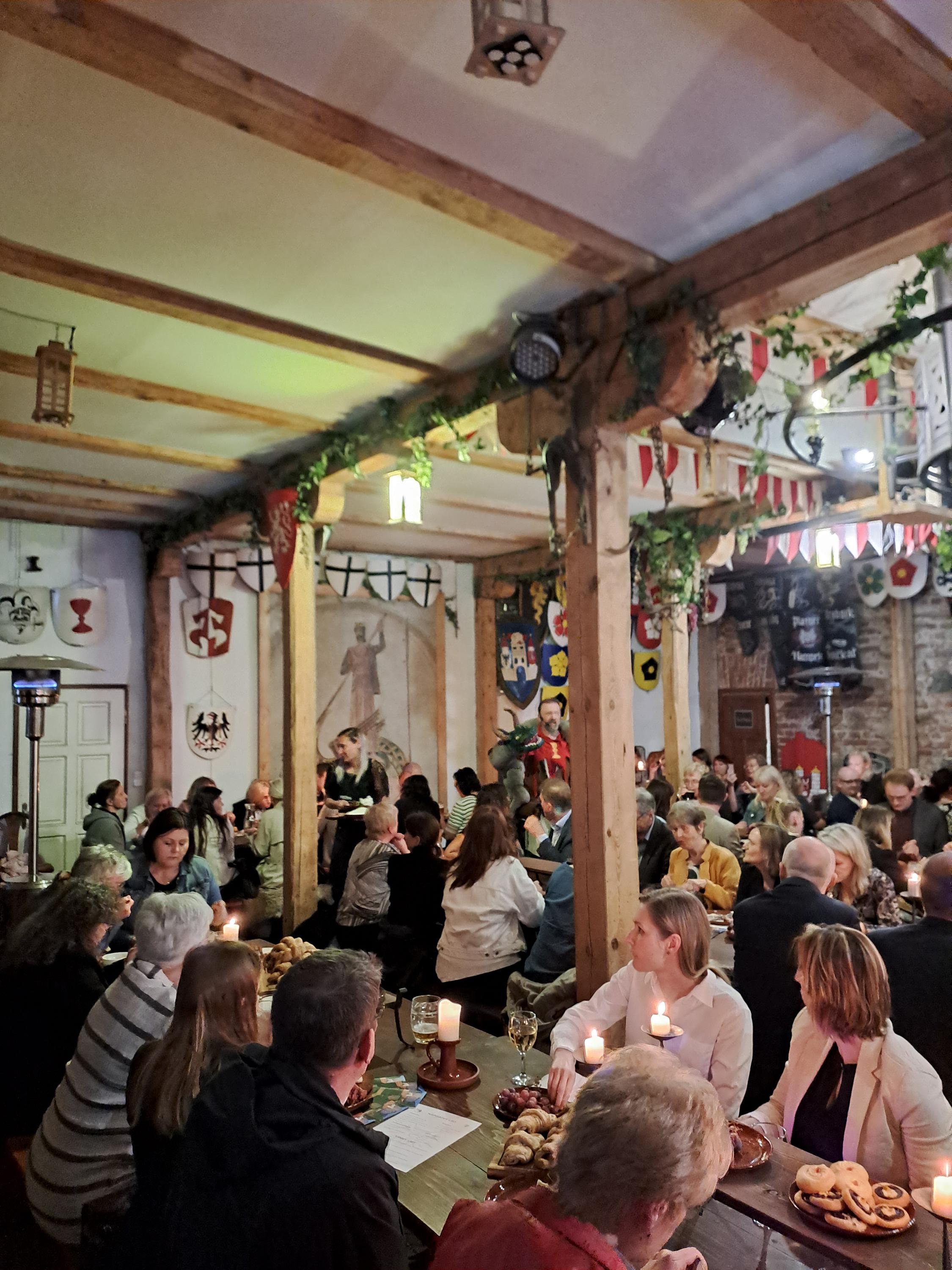 Filmová krčma s atmosférou foto 4