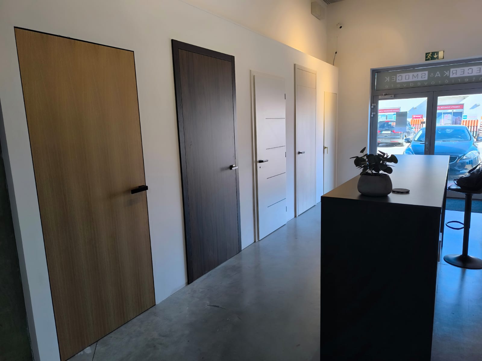 Večerka & Smoček s.r.o.  - Montáž a prodej interiérových dveří foto 4